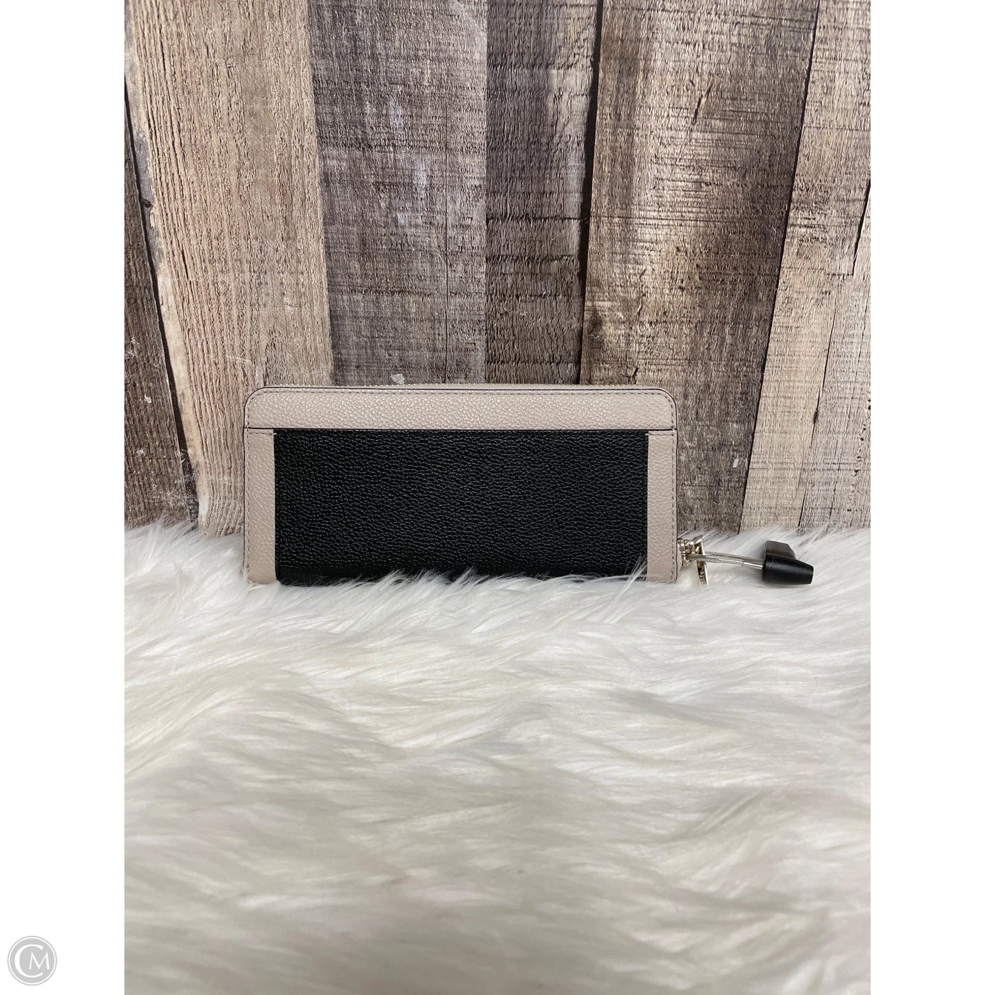 Wallet Designer By Kate Spade, Size: Medium
