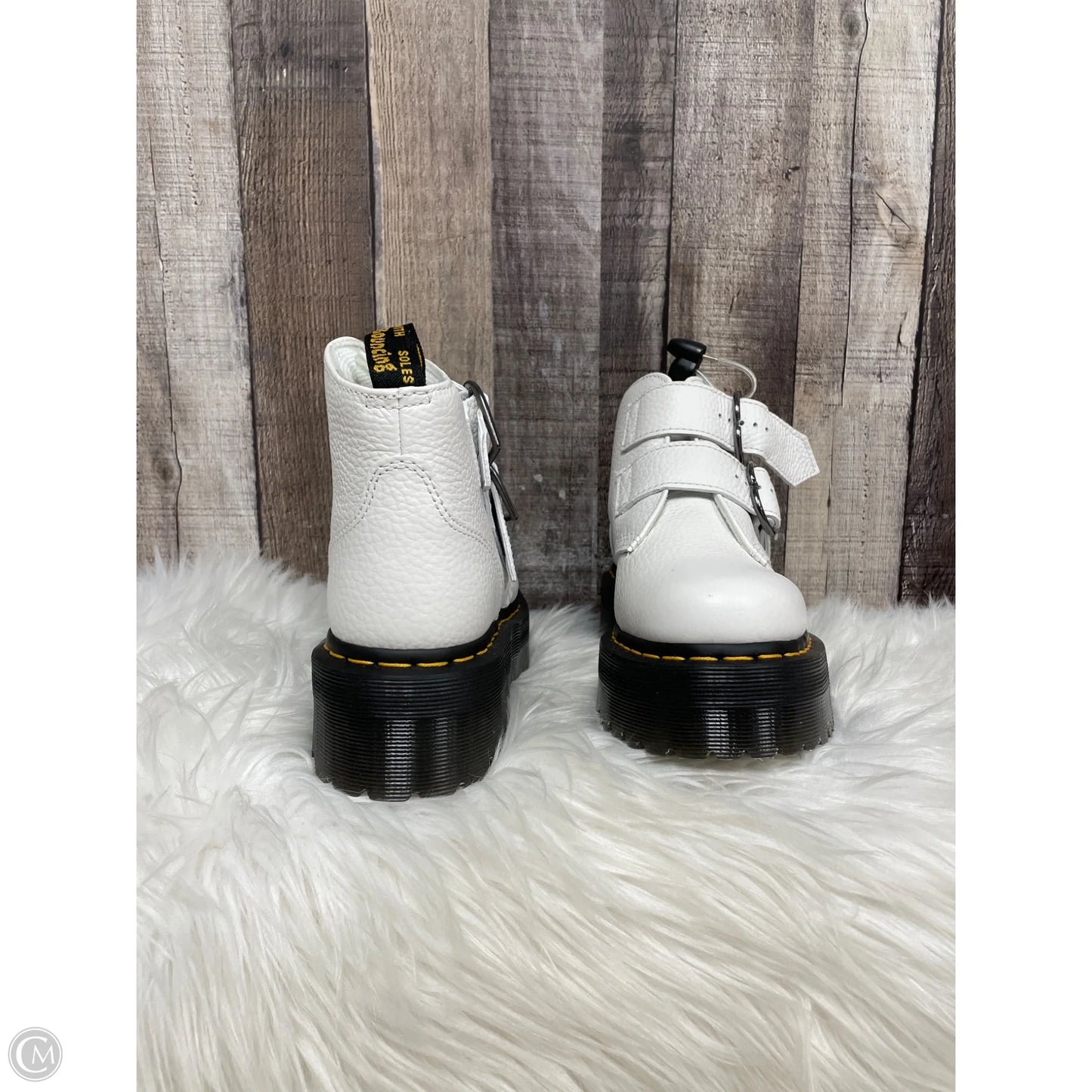 Boots Ankle Heels By Dr Martens In White, Size: 7
