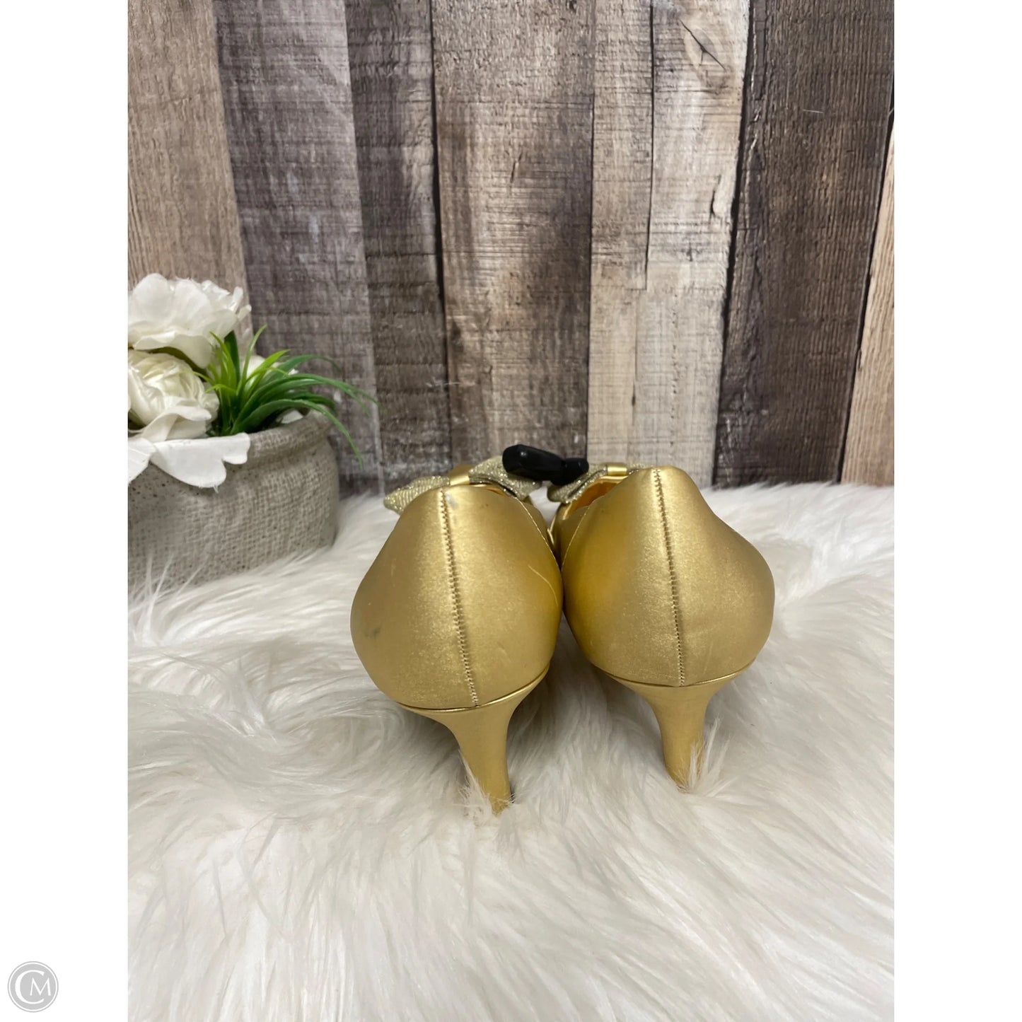 Shoes Heels Kitten By Easy Street In Gold, Size: 10