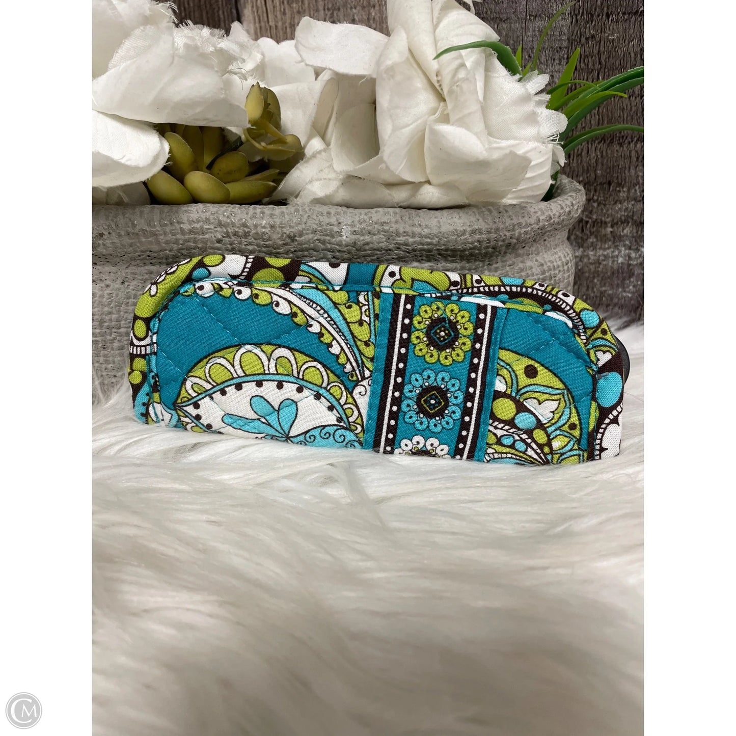 Sunglass Case By Vera Bradley, Size: Small