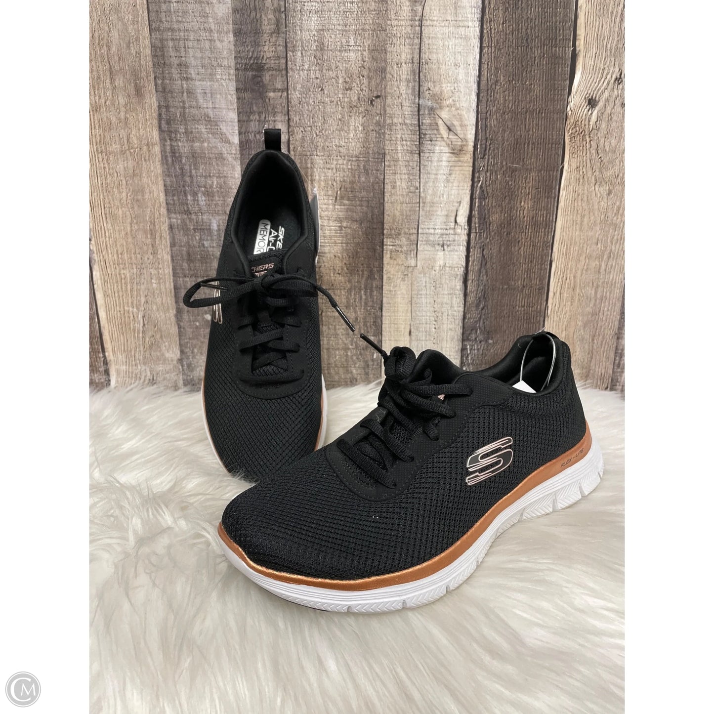 Shoes Athletic By Skechers In Black, Size: 8.5