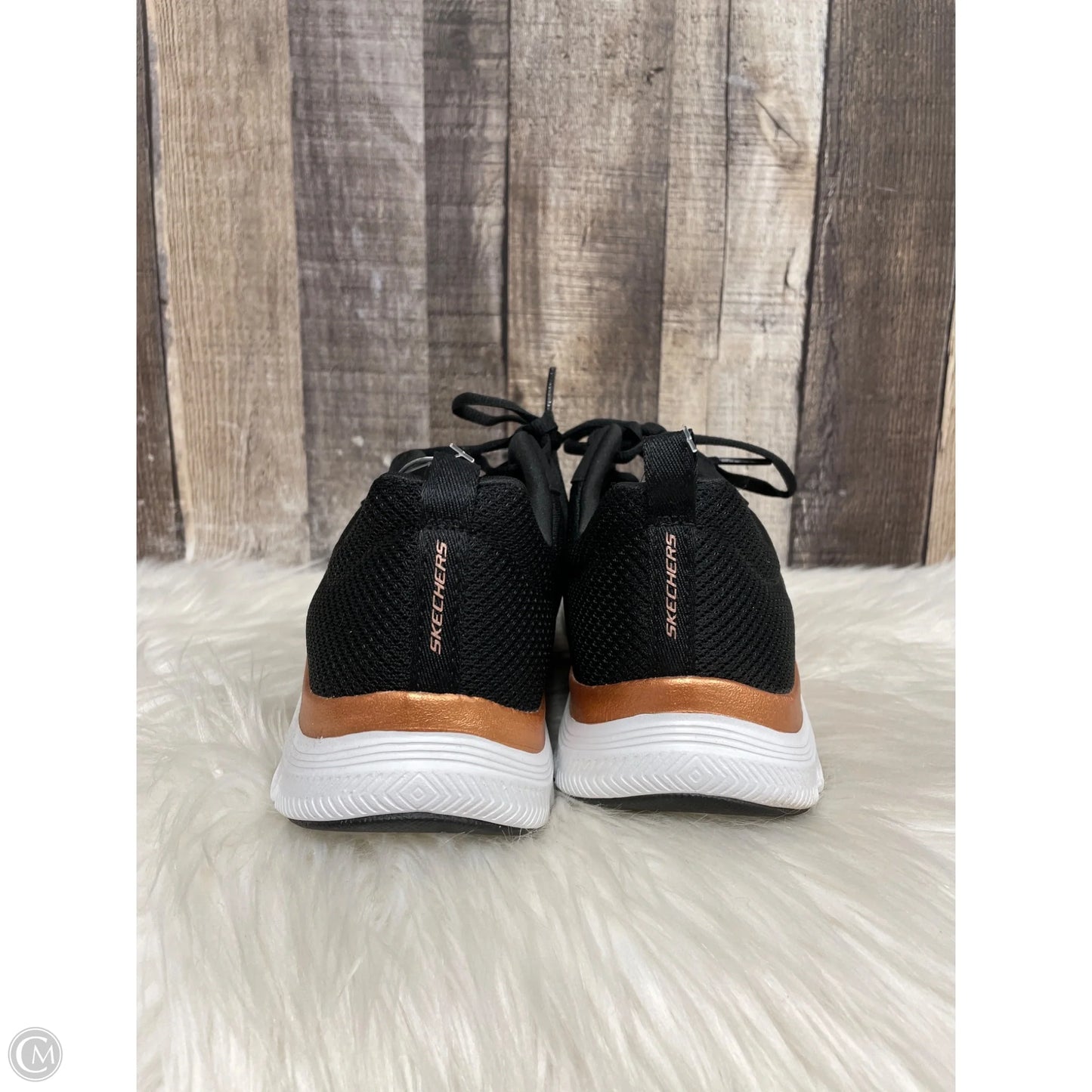 Shoes Athletic By Skechers In Black, Size: 8.5