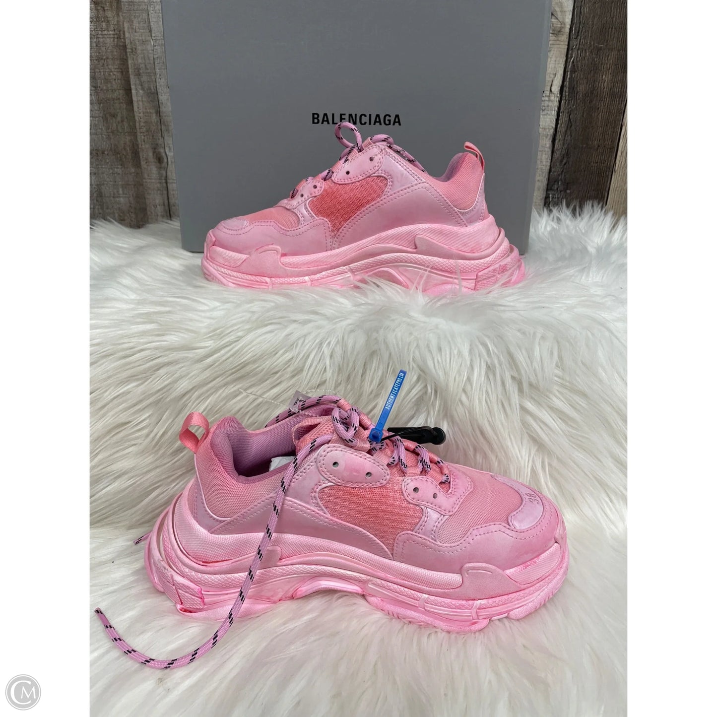 Shoes Luxury Designer By Balenciaga In Pink, Size: 8