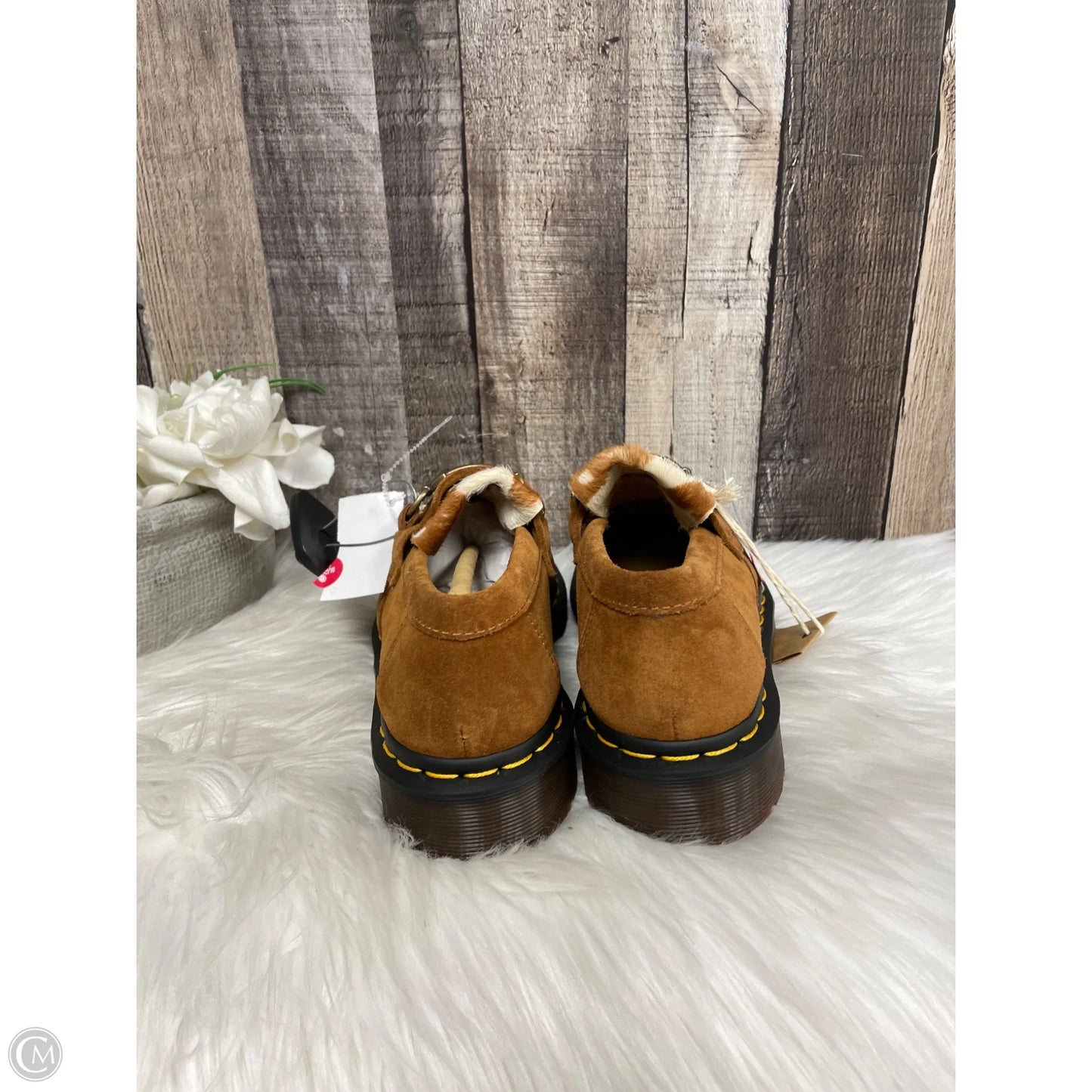Shoes Flats By Dr Martens In Brown, Size: 7