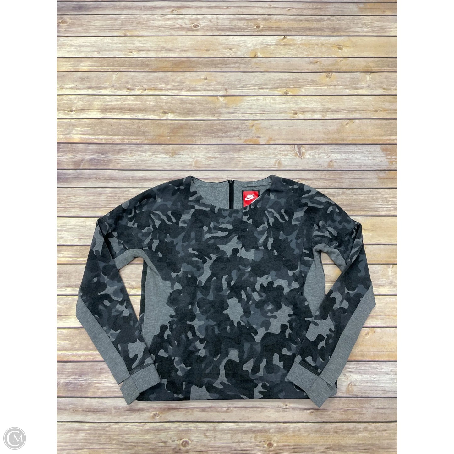 Athletic Top Long Sleeve Crewneck By Nike In Camouflage Print, Size: S