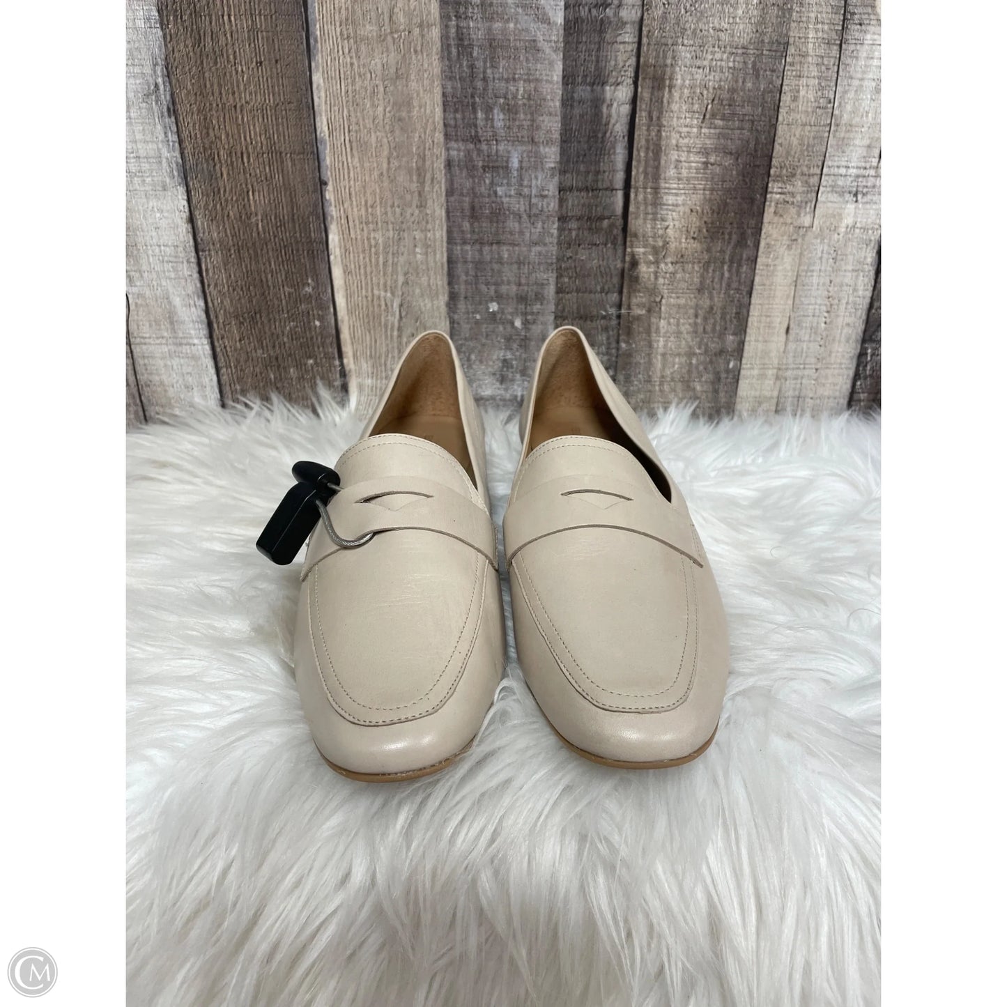 Shoes Flats By Bernardo In Tan, Size: 9