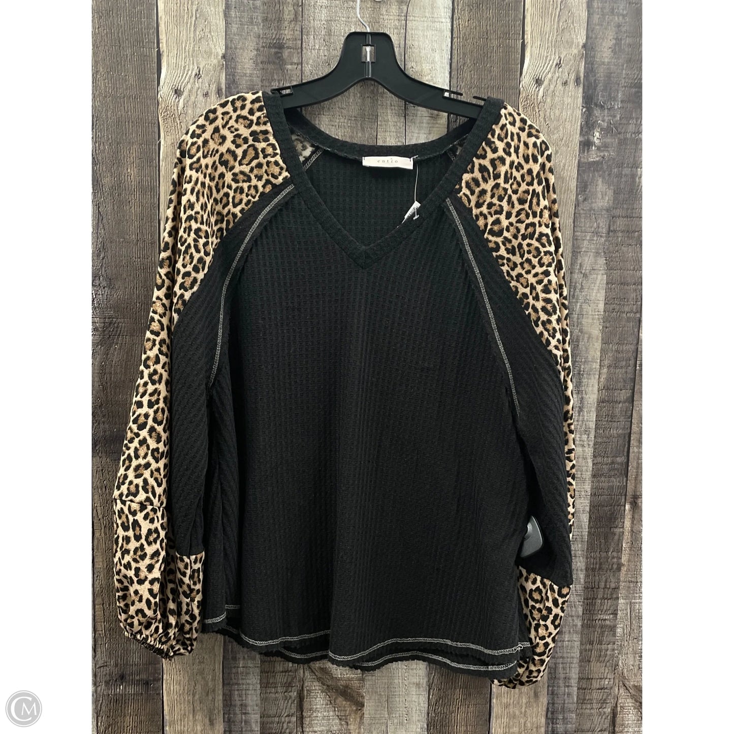 Top Long Sleeve By Entro In Animal Print, Size: S