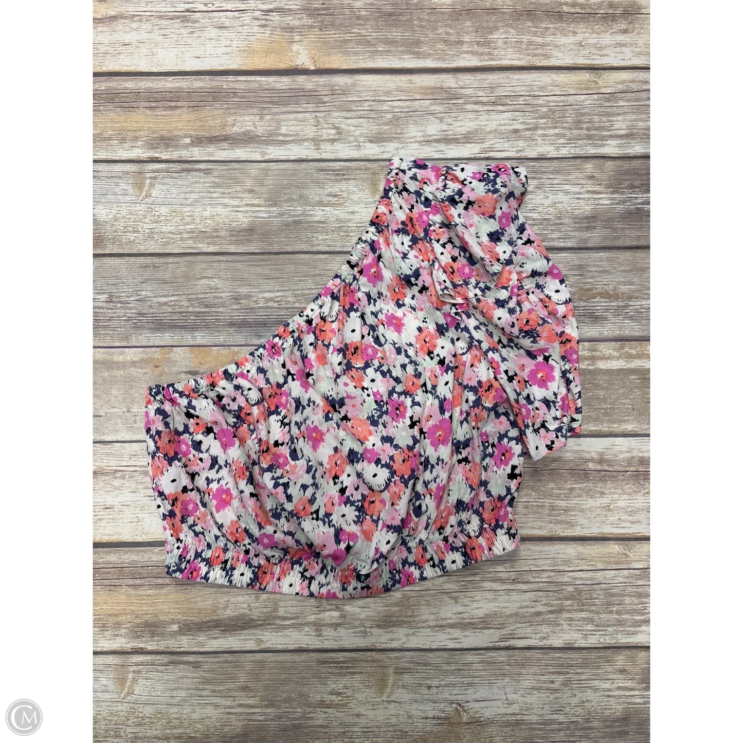 Top Short Sleeve By Universal Thread In Floral Print, Size: M