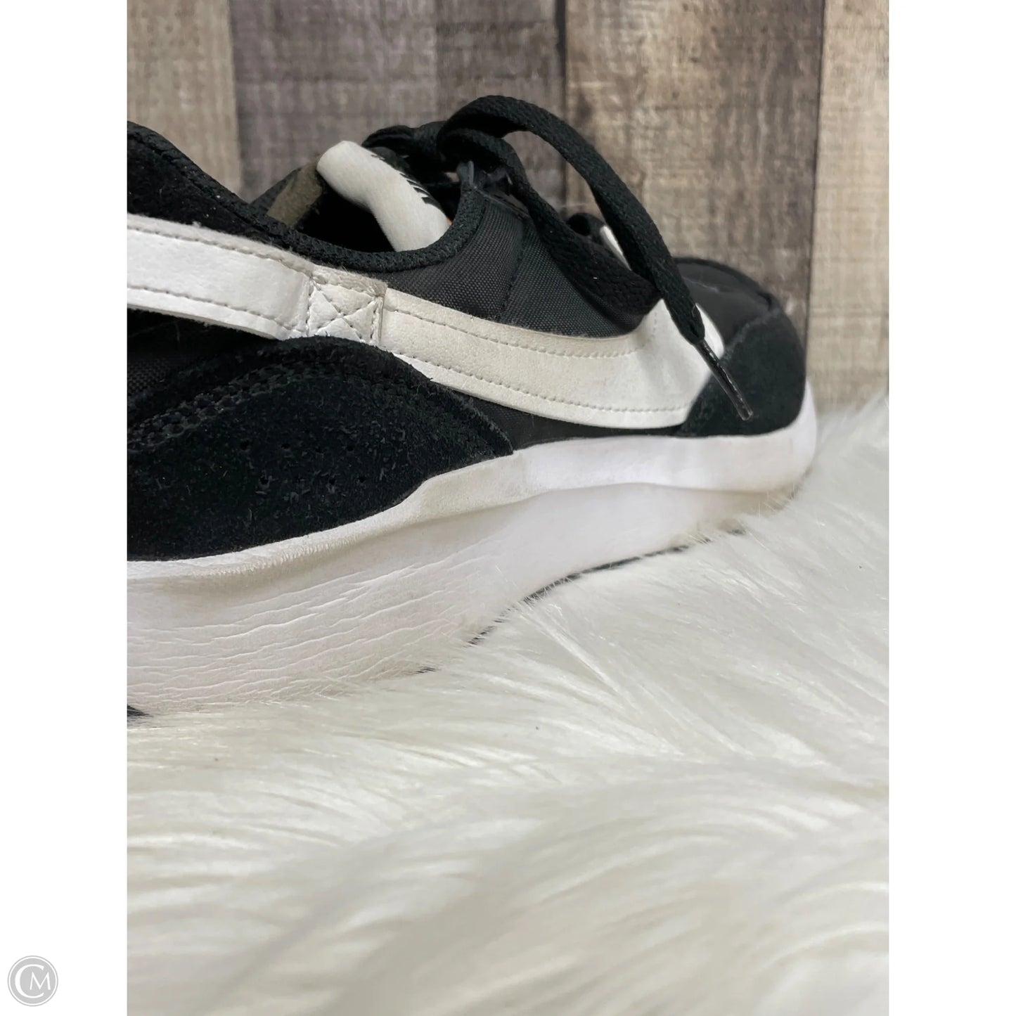 Shoes Athletic By Nike In Black, Size: 9