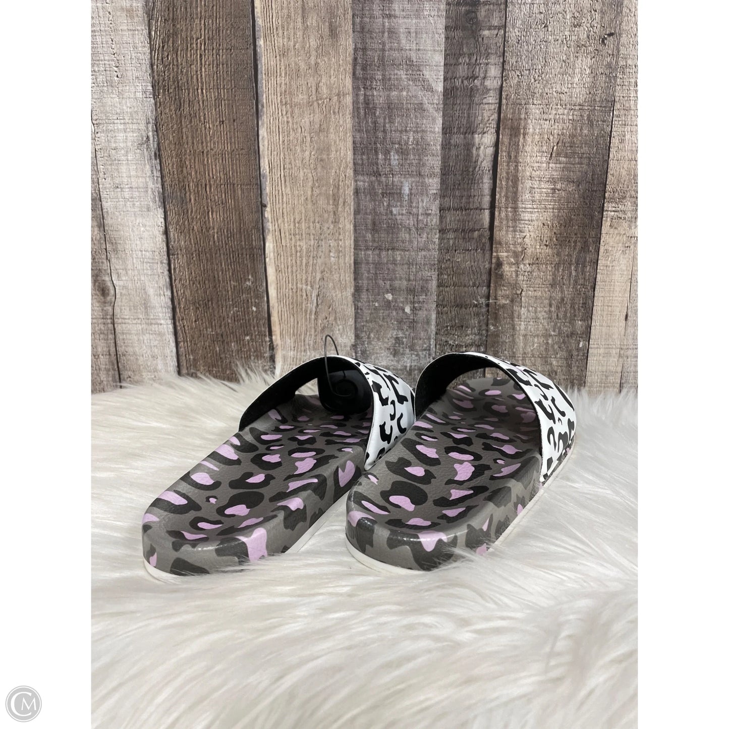 Sandals Flats By P448 In Camouflage Print, Size: 8