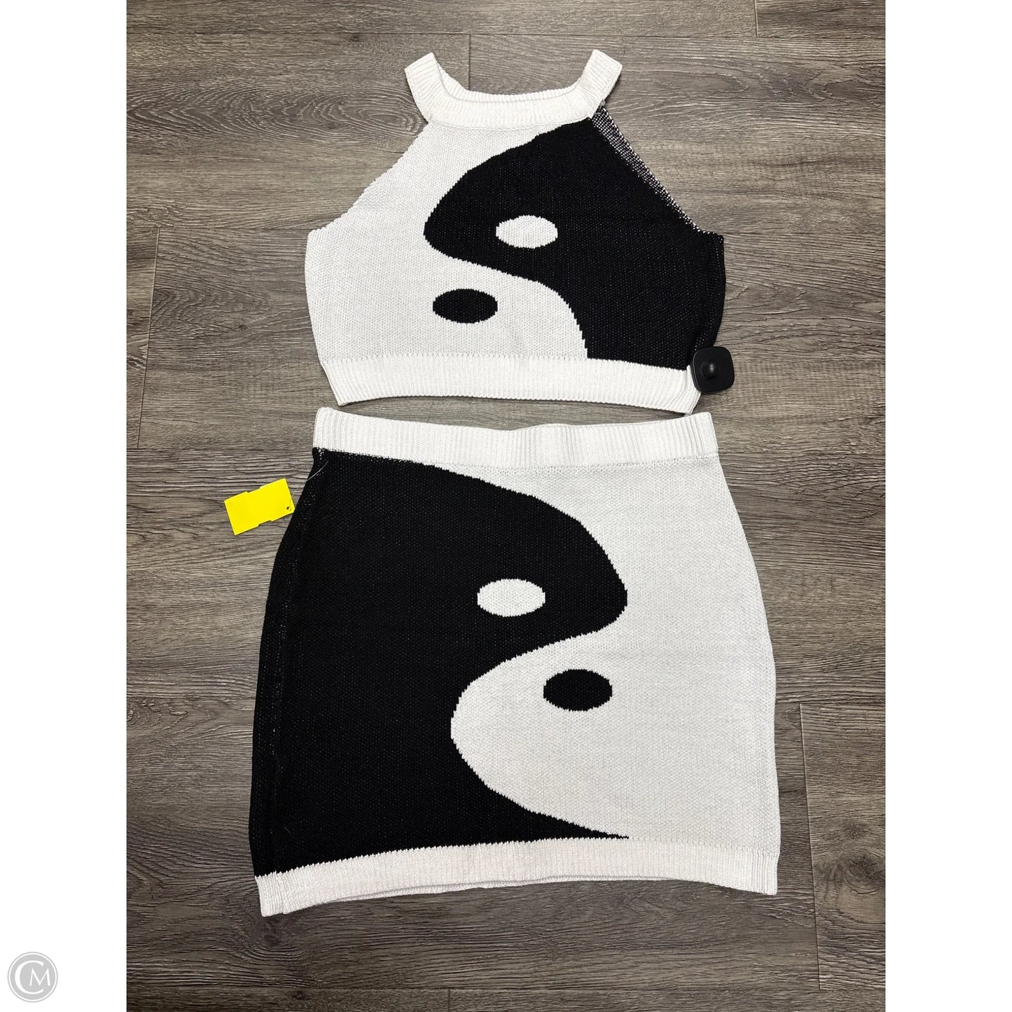 Skirt Set 2pc By Cmf In Black & White, Size: Xl