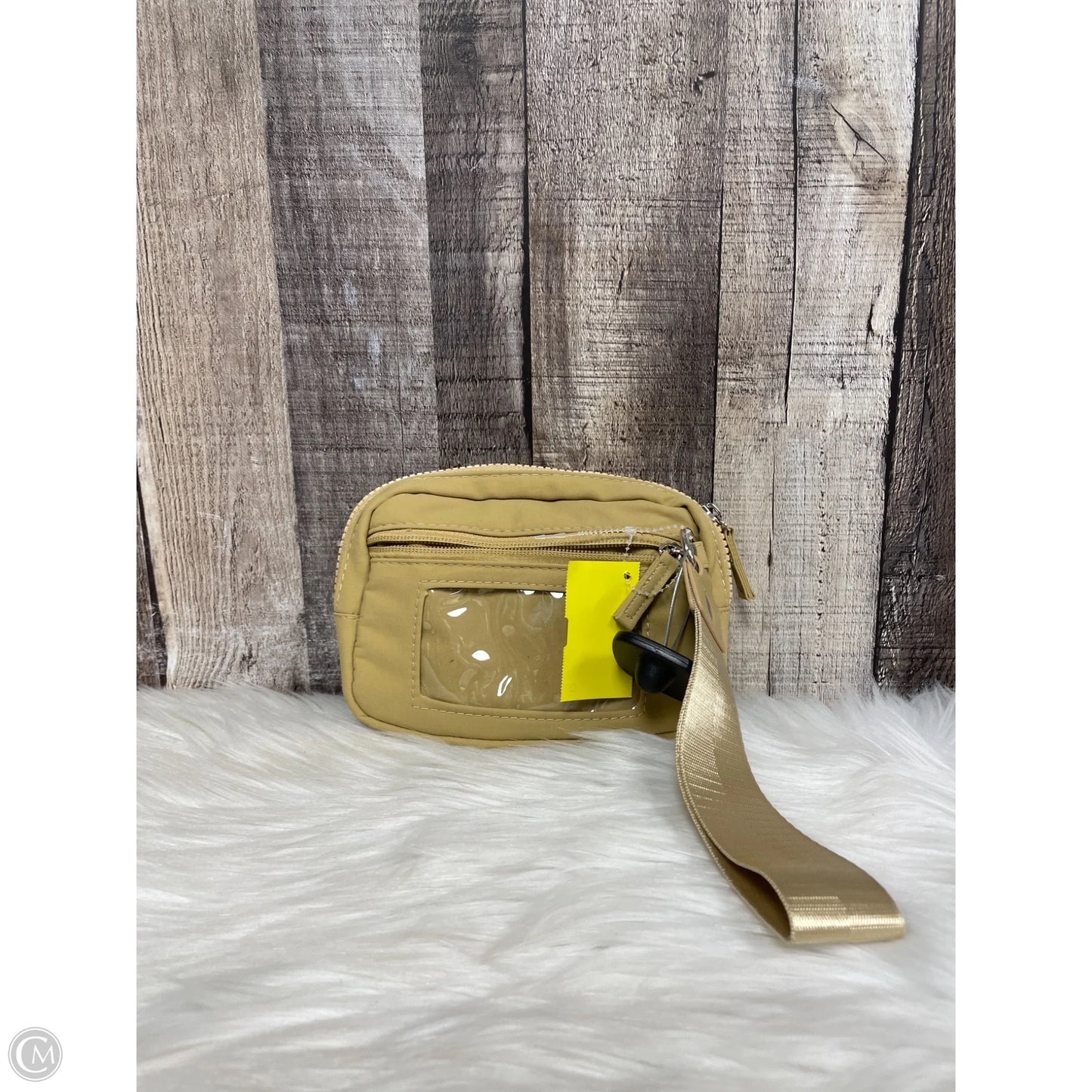 Wristlet By Cmf, Size: Medium