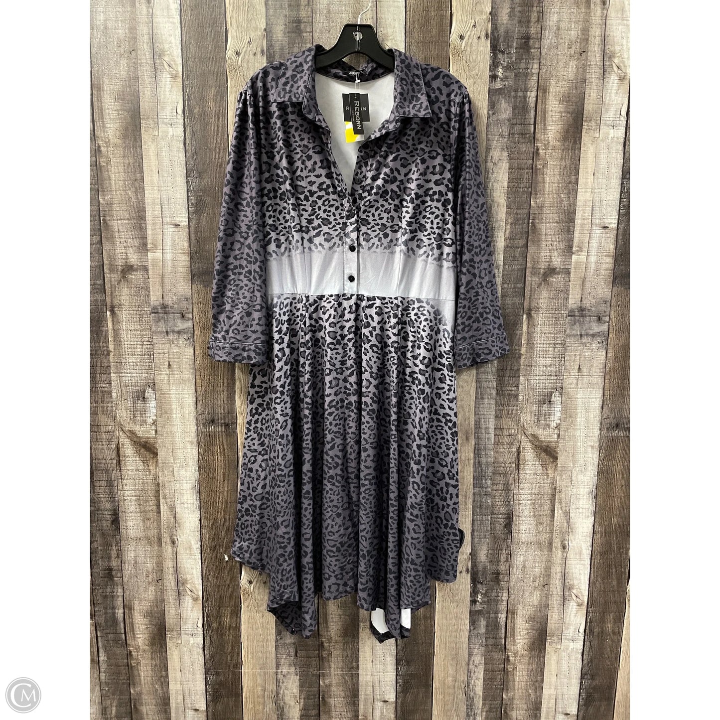 Dress Casual Midi By Cme In Animal Print, Size: L