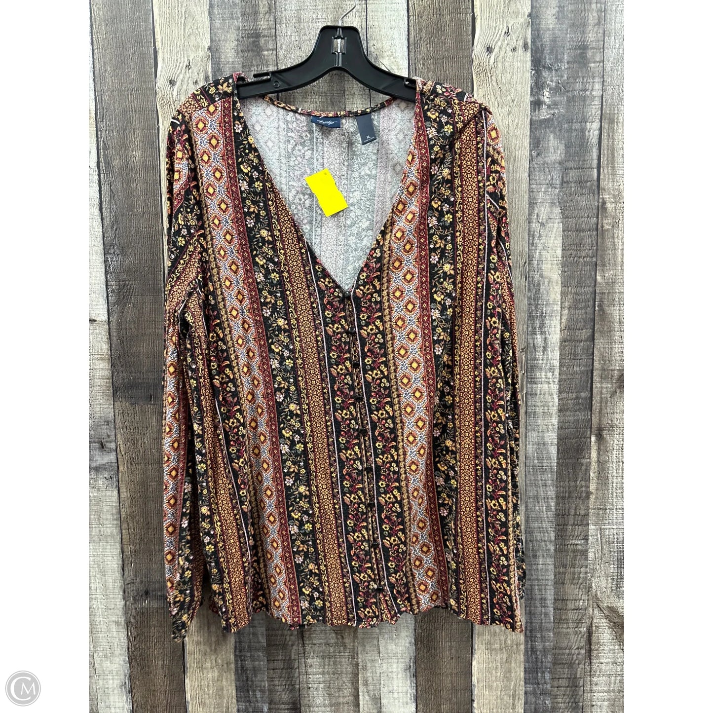 Top Long Sleeve By Daytrip In Multi-colored, Size: Xl