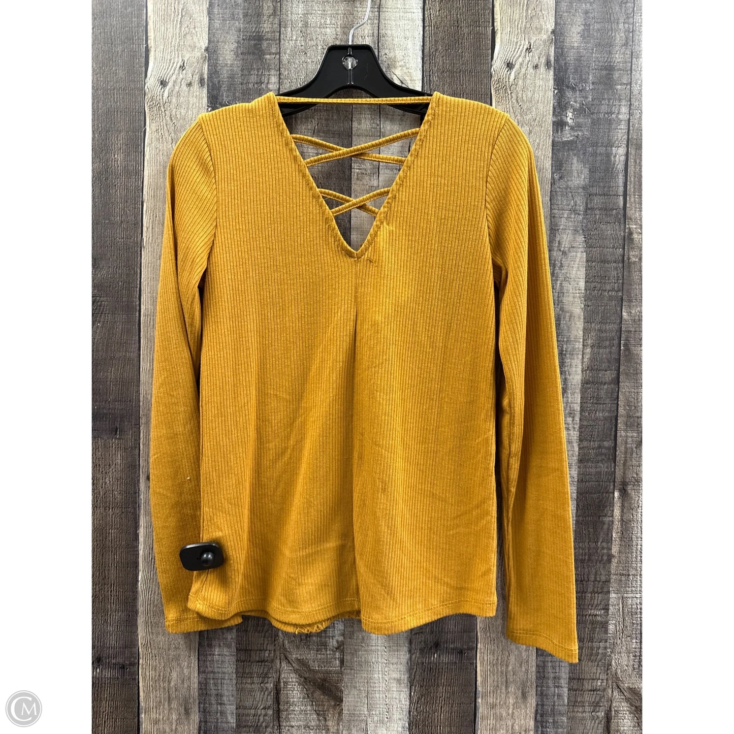 Top Long Sleeve By Maurices In Gold, Size: Xs