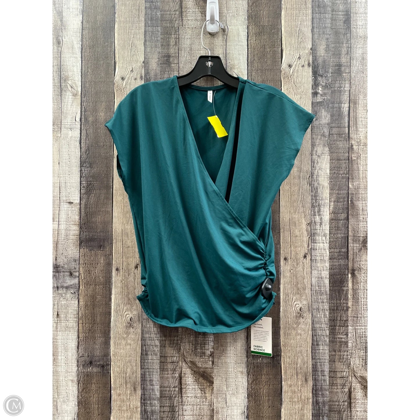 Top Sleeveless By Halara In Green, Size: S
