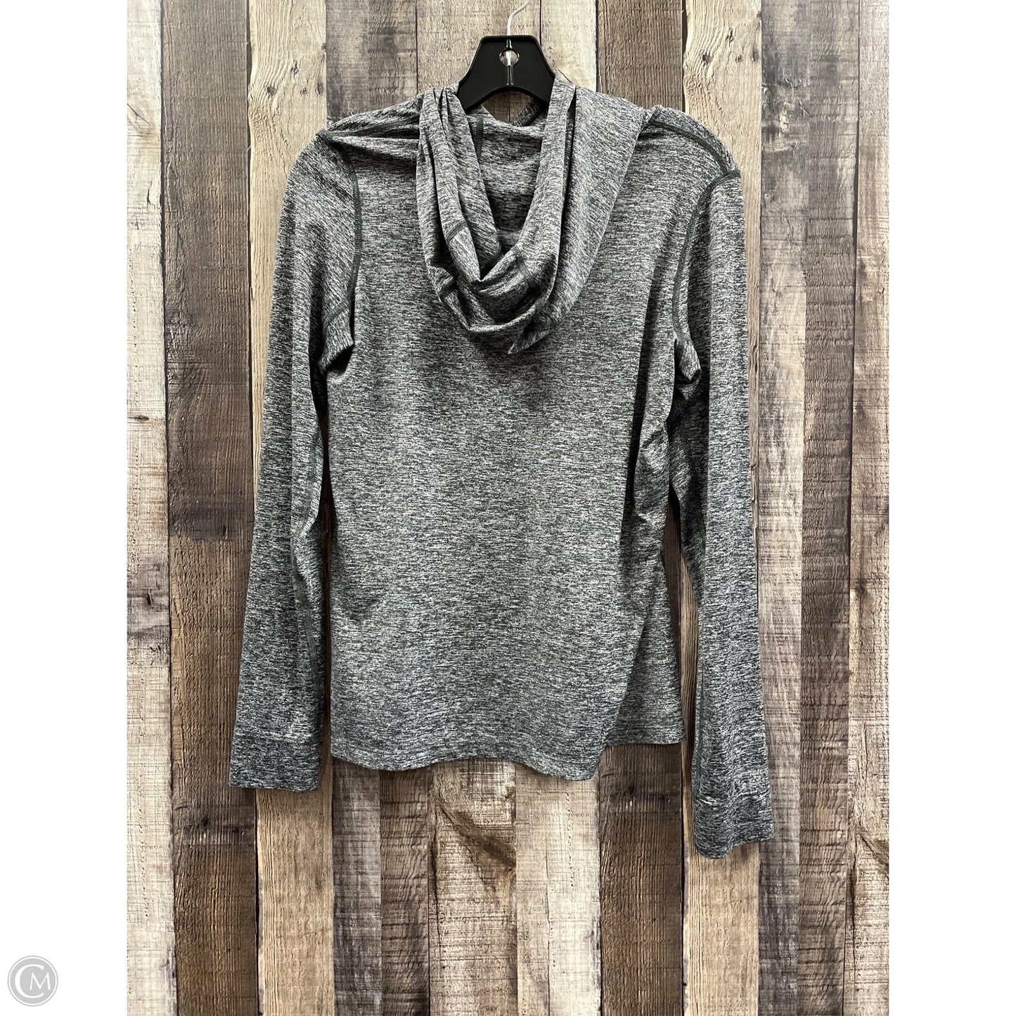 Athletic Top Long Sleeve Collar By The North Face In Grey, Size: S