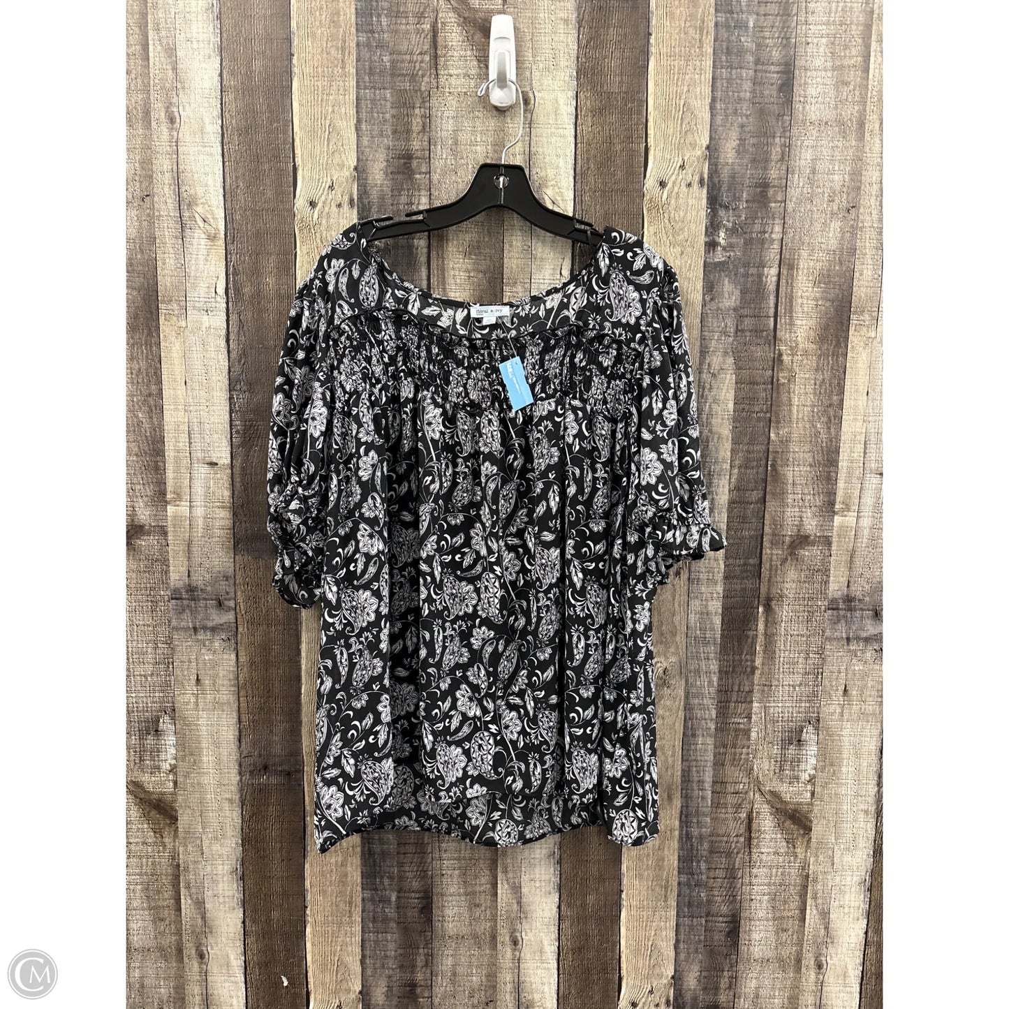 Top 3/4 Sleeve By Cme In Black & White, Size: 3x