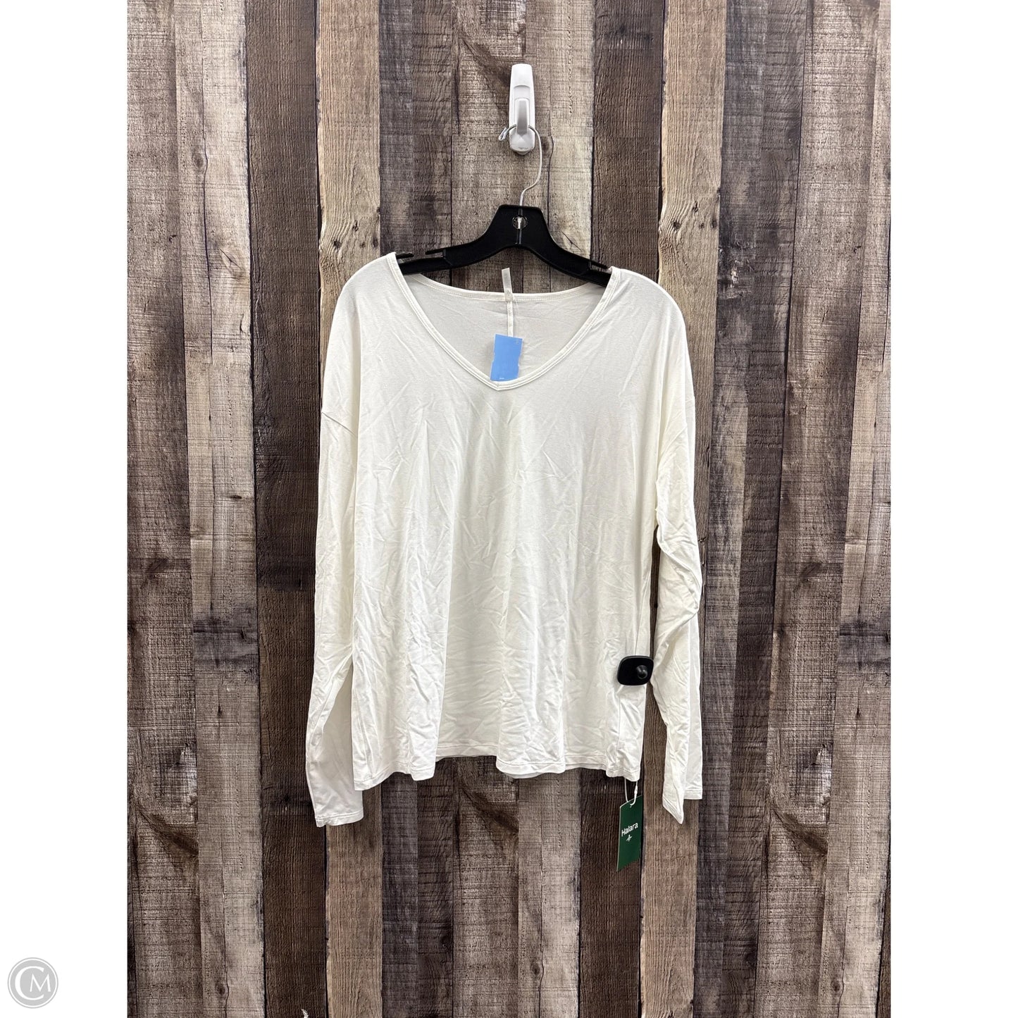 Athletic Top Long Sleeve Crewneck By Halara In Ivory, Size: Mp