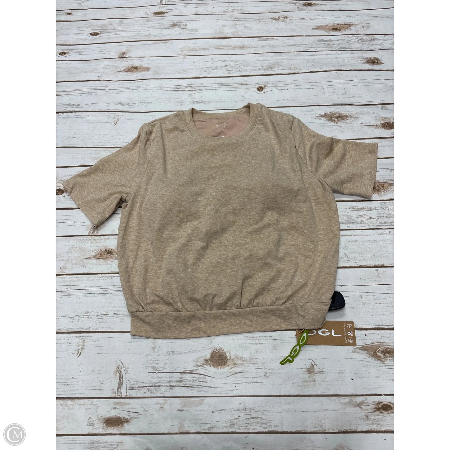 Top Short Sleeve By Cme In Beige, Size: L