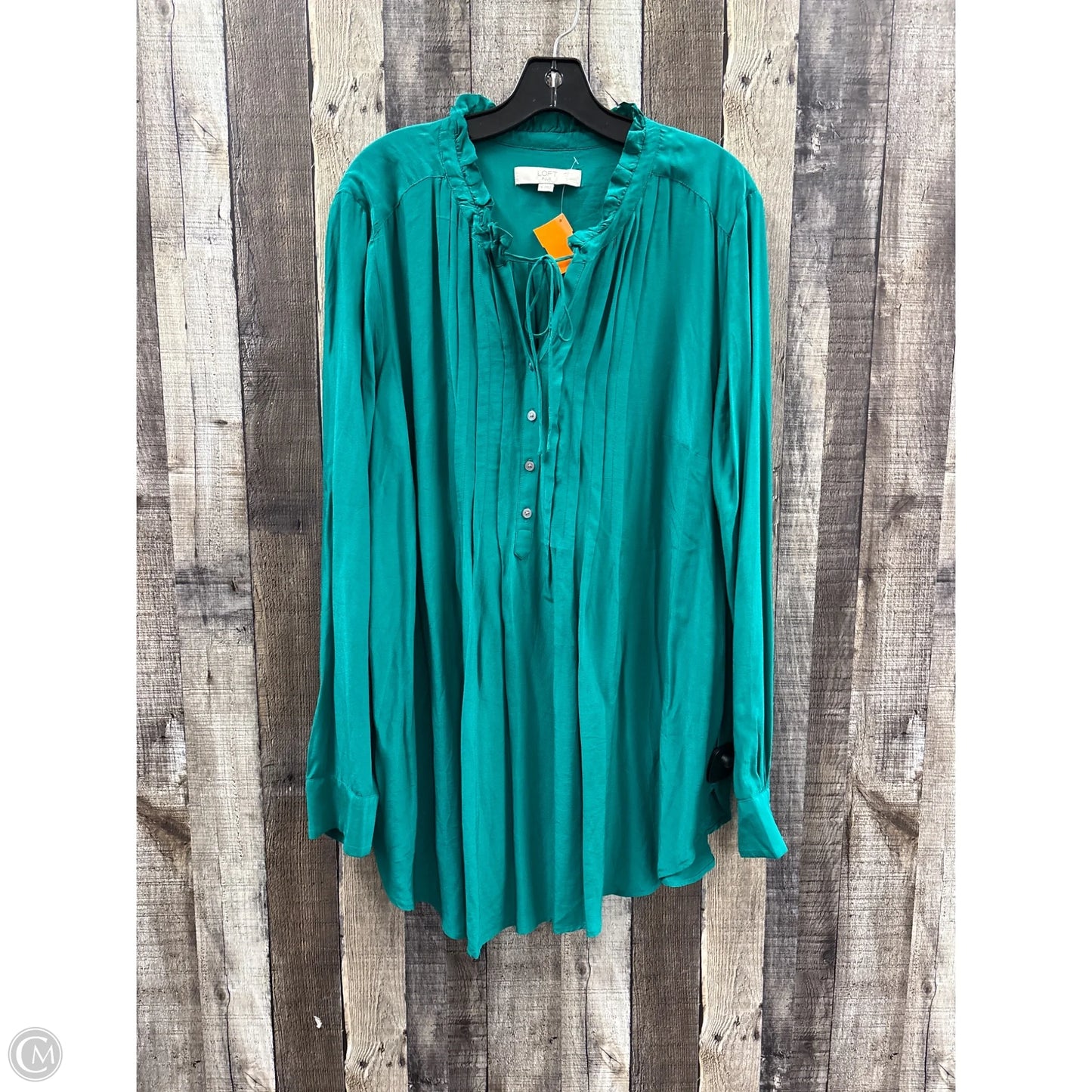 Top Long Sleeve By Loft In Green, Size: Xl