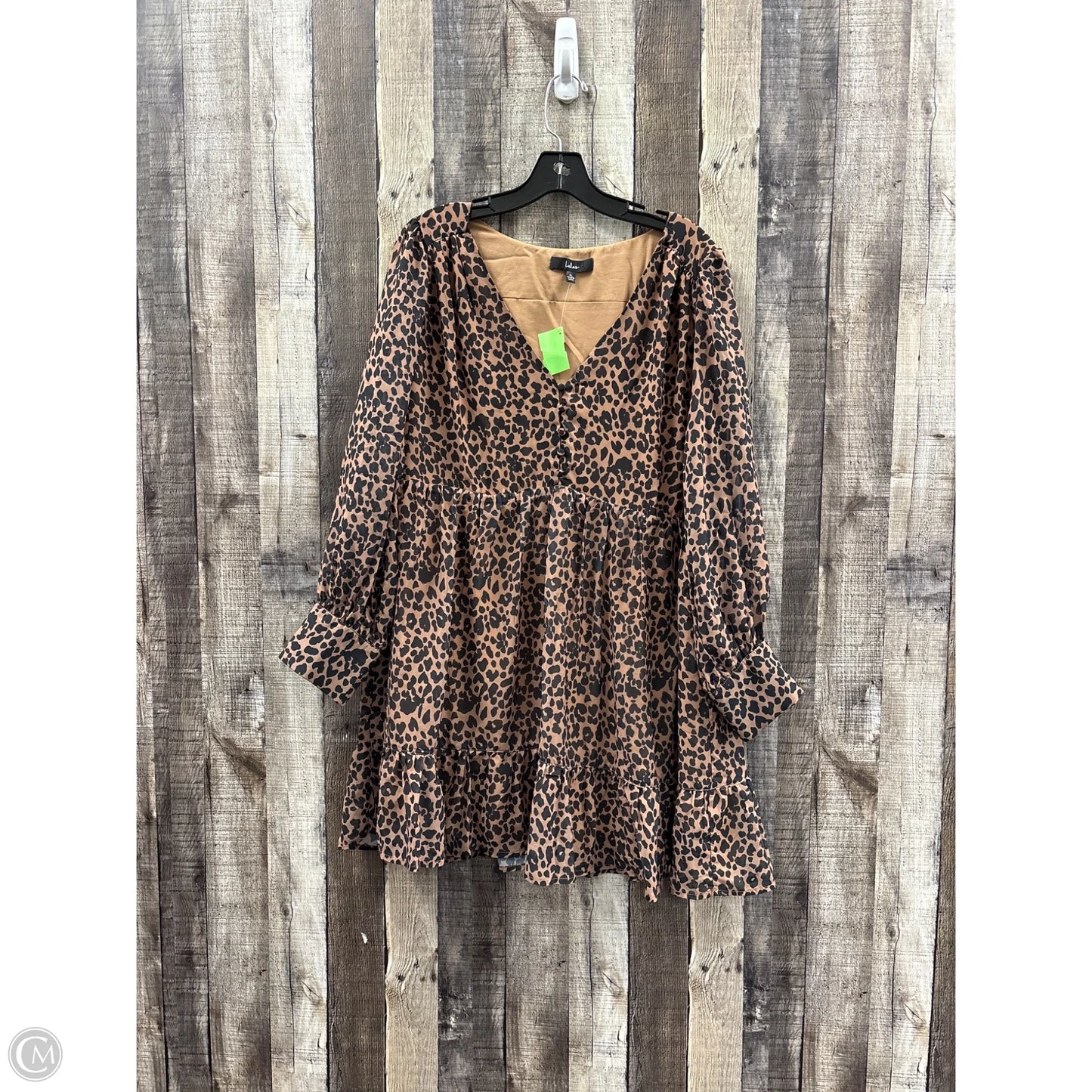 Dress Casual Short By Lulus In Animal Print, Size: L