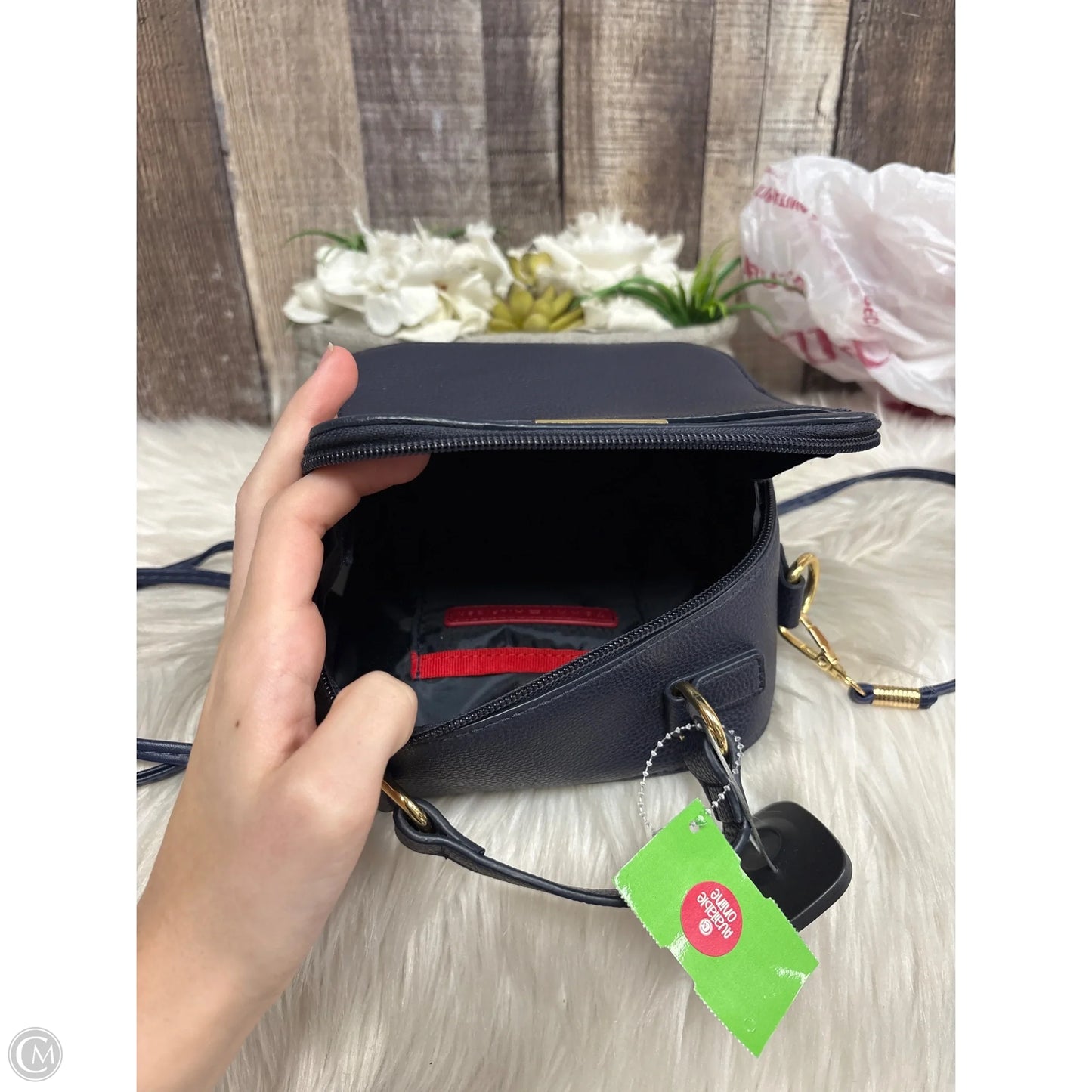 Crossbody By Tommy Hilfiger, Size: Medium