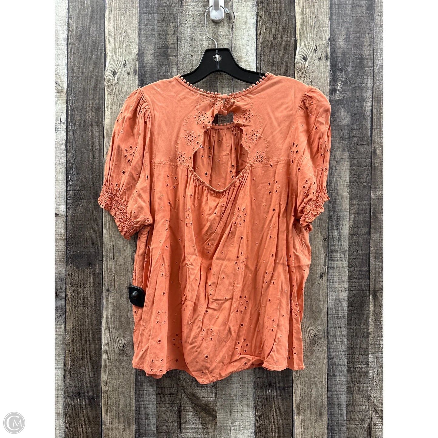 Top Short Sleeve By Torrid In Orange, Size: L