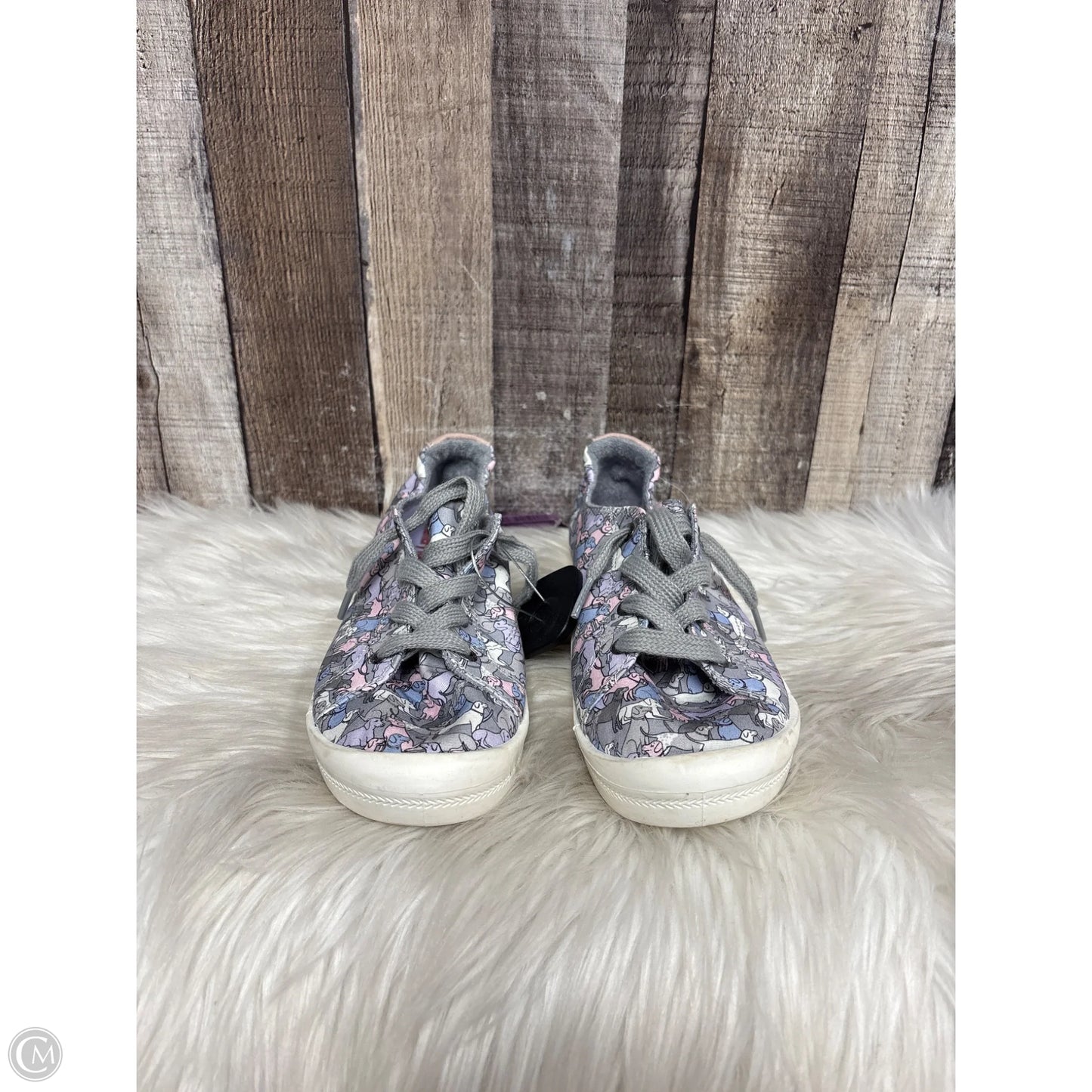 Shoes Sneakers By Bobs In Grey & Pink, Size: 8.5