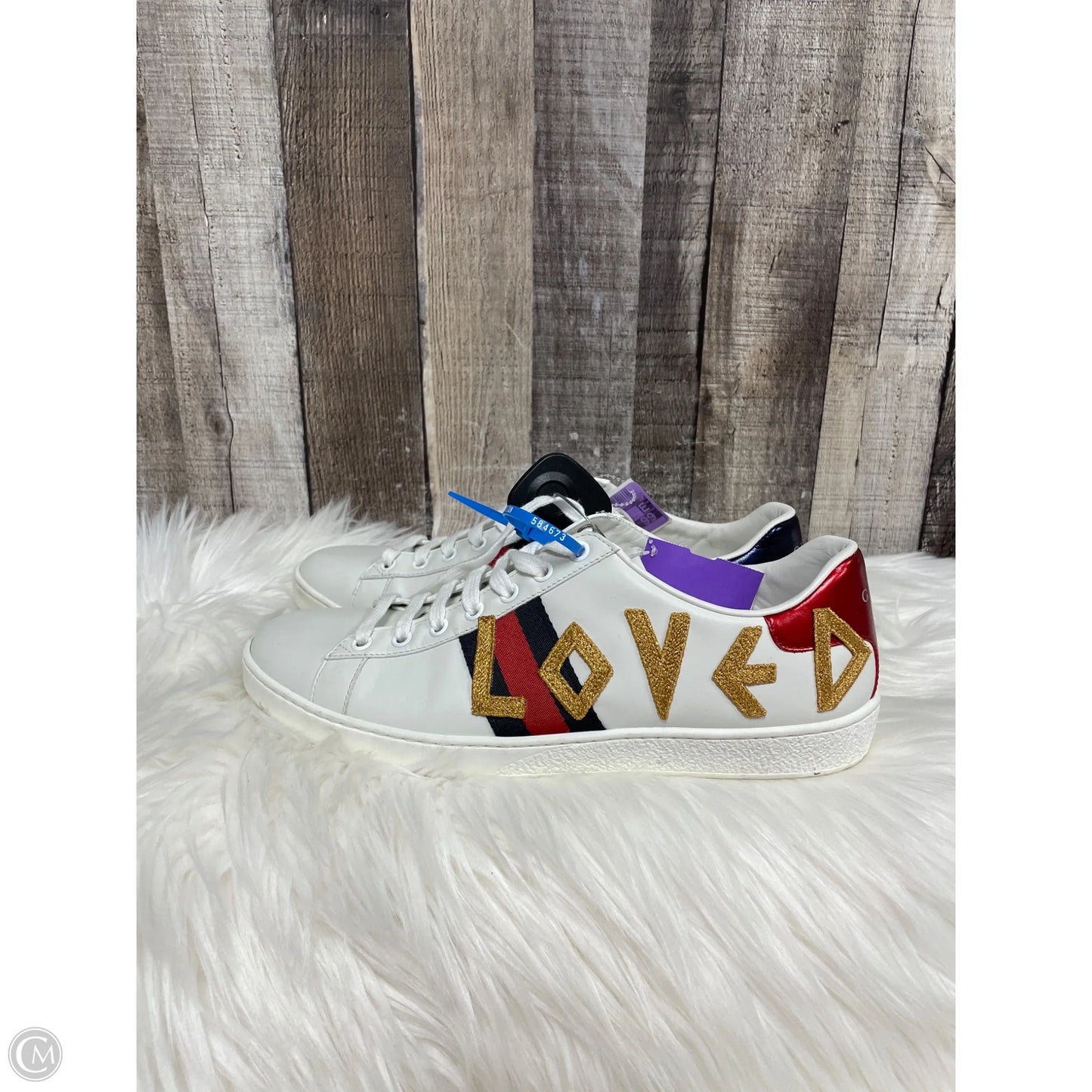 Shoes Luxury Designer By Gucci In White, Size: 9.5