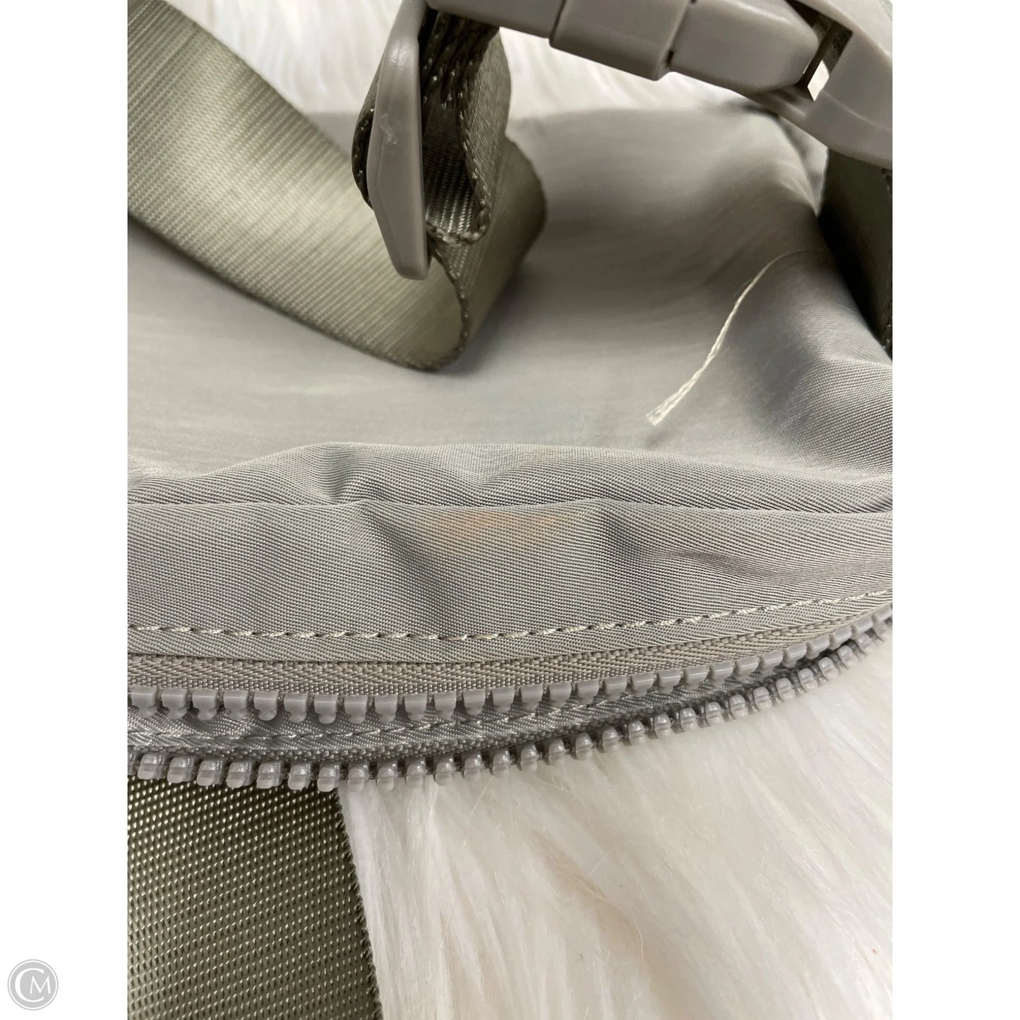 Belt Bag By Ypb, Size: Small