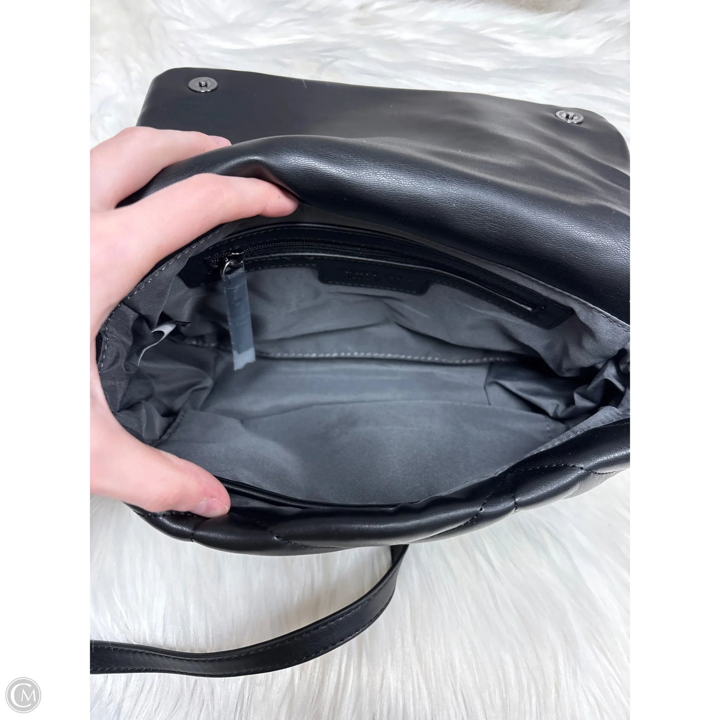 Crossbody By Simply Vera, Size: Medium