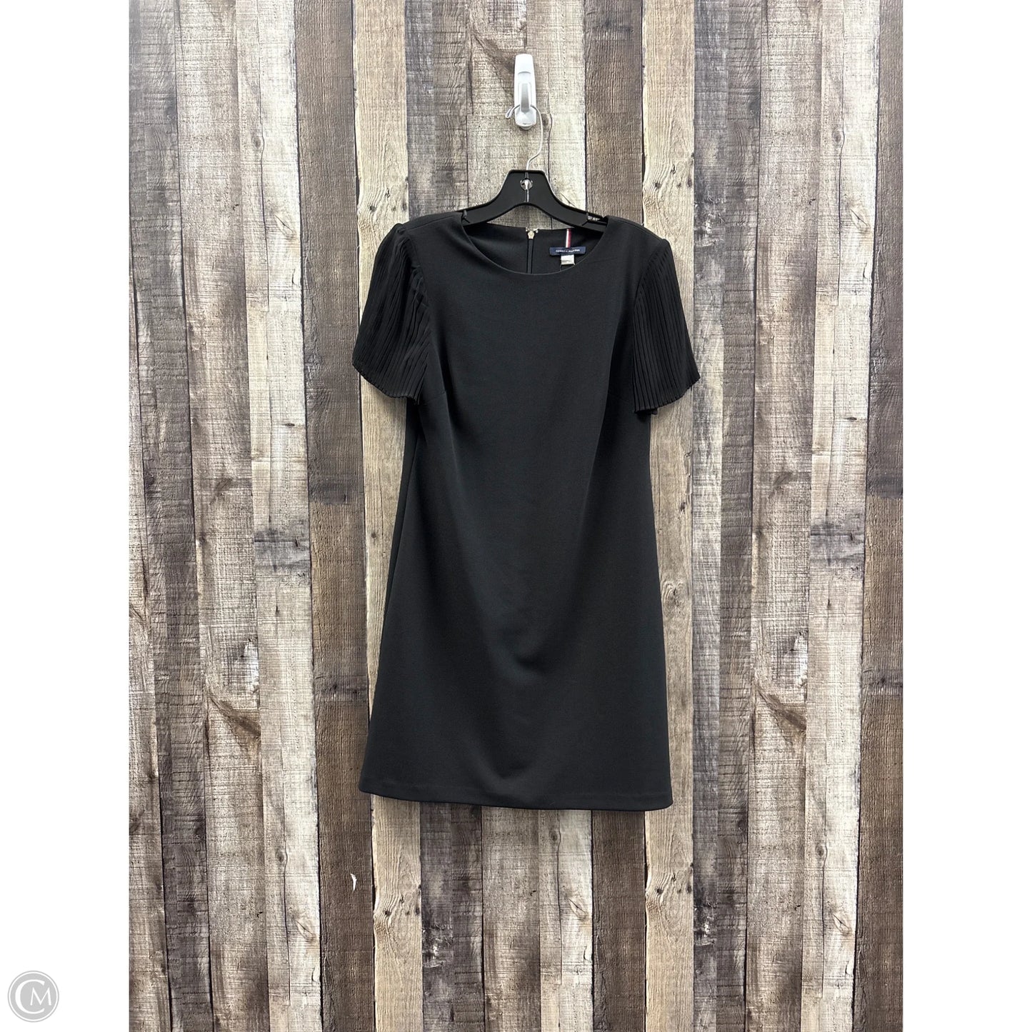 Dress Casual Short By Tommy Hilfiger In Black, Size: Mp