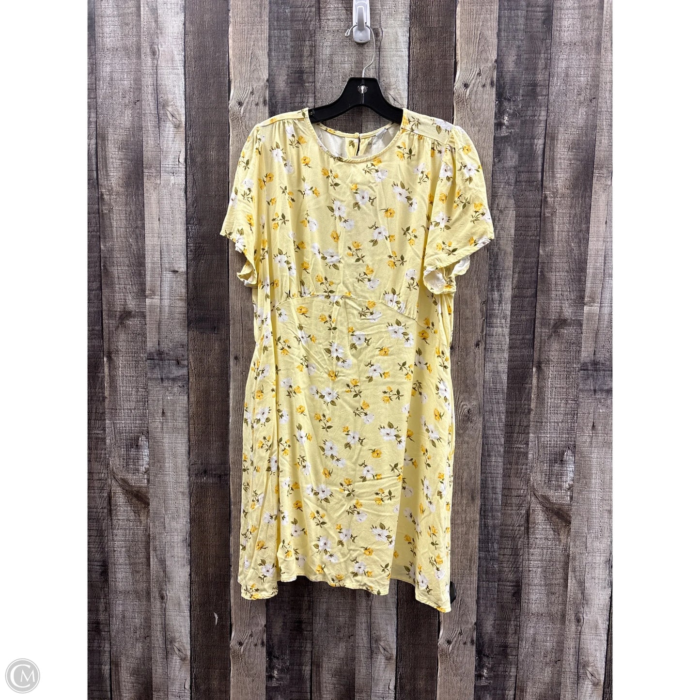 Dress Casual Short By Old Navy In Yellow, Size: Xlp