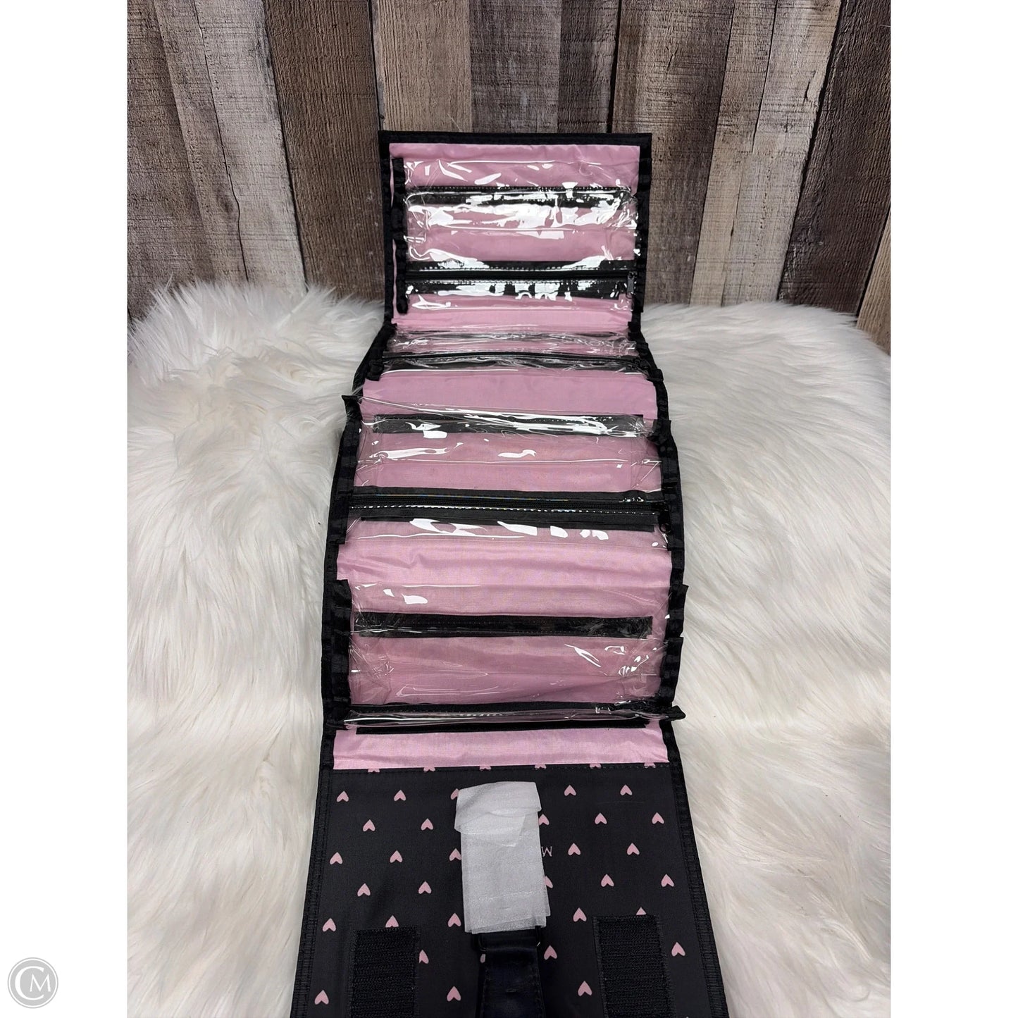 Jewelry Case By Mary Kay, Size: Medium