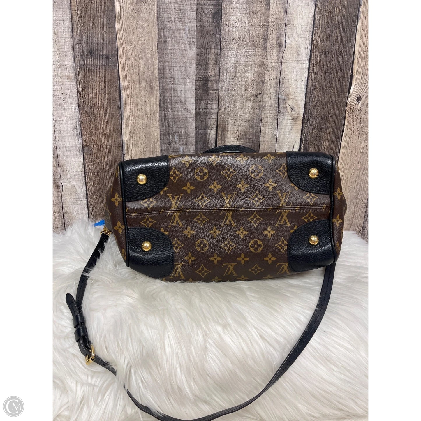 Handbag Luxury Designer By Louis Vuitton, Size: Large