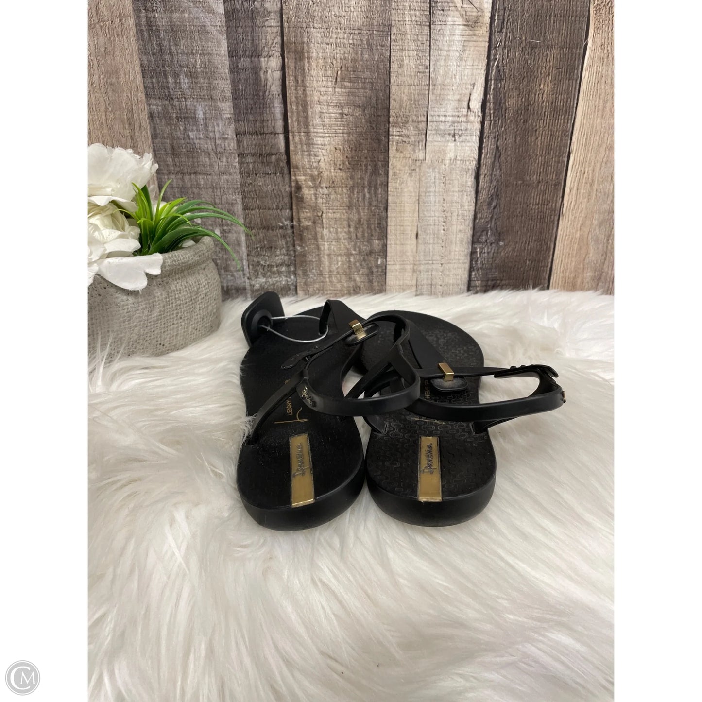 Sandals Flats By Cme In Black, Size: 8