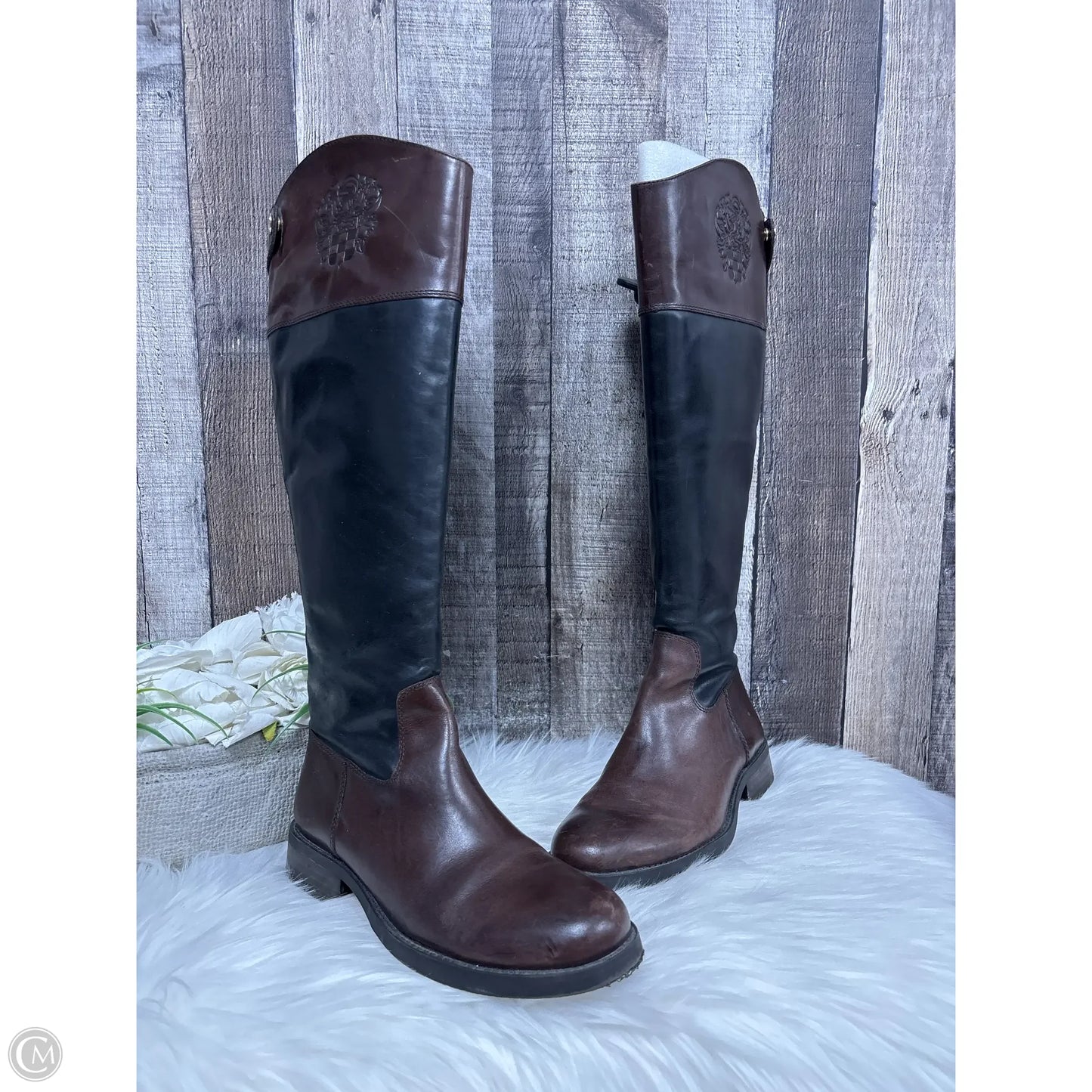 Boots Knee Flats By Vince Camuto In Black & Brown, Size: 6