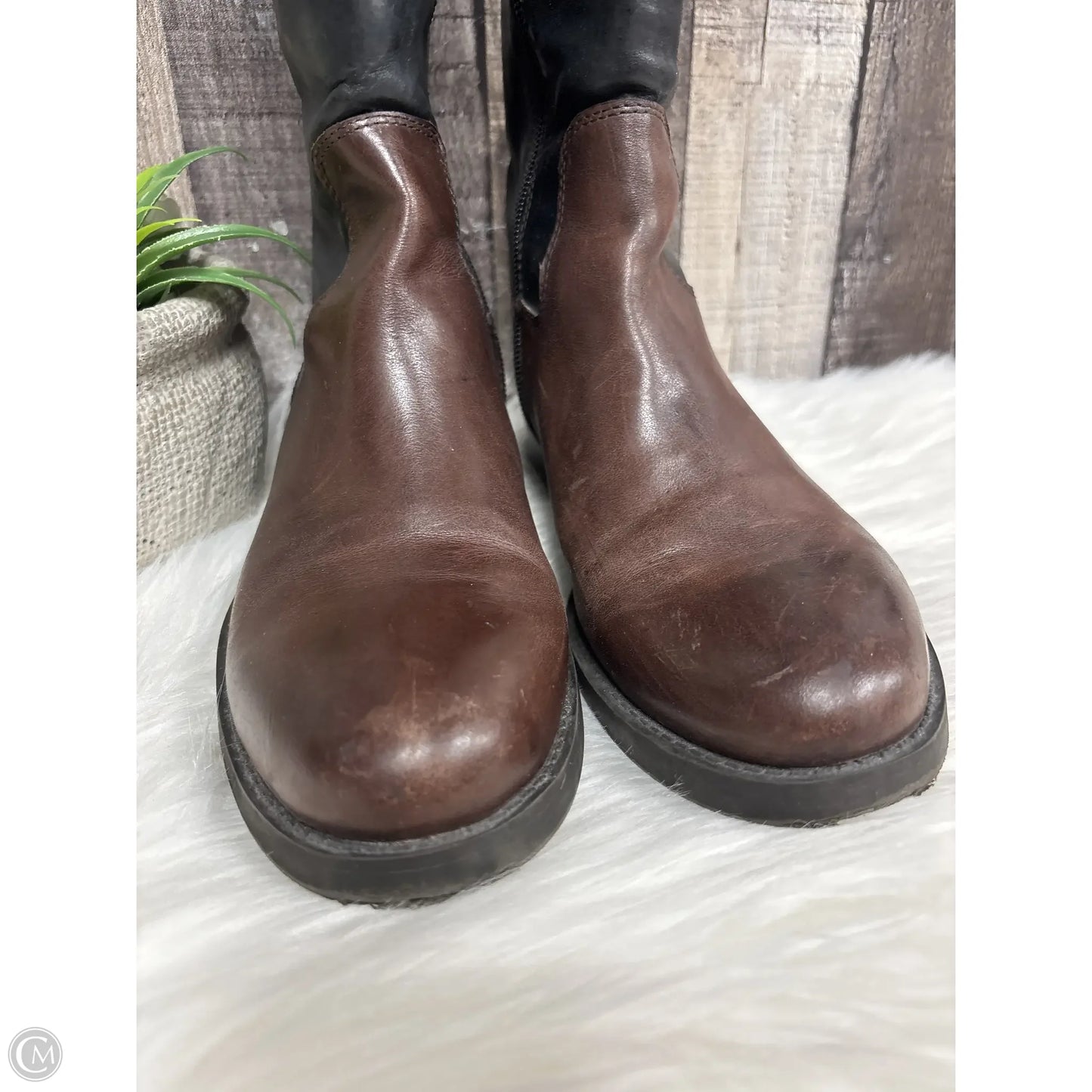 Boots Knee Flats By Vince Camuto In Black & Brown, Size: 6