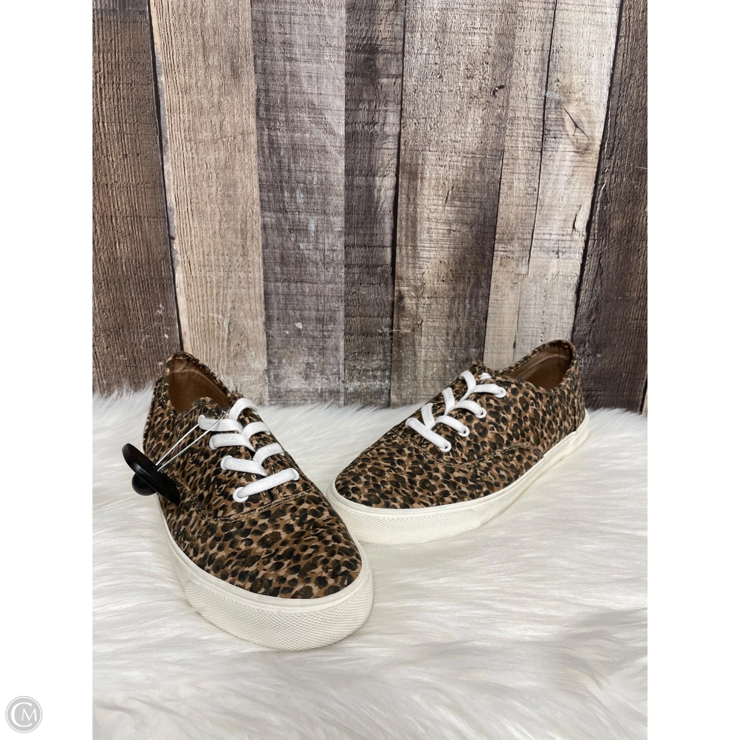Shoes Flats By Old Navy In Animal Print, Size: 7.5