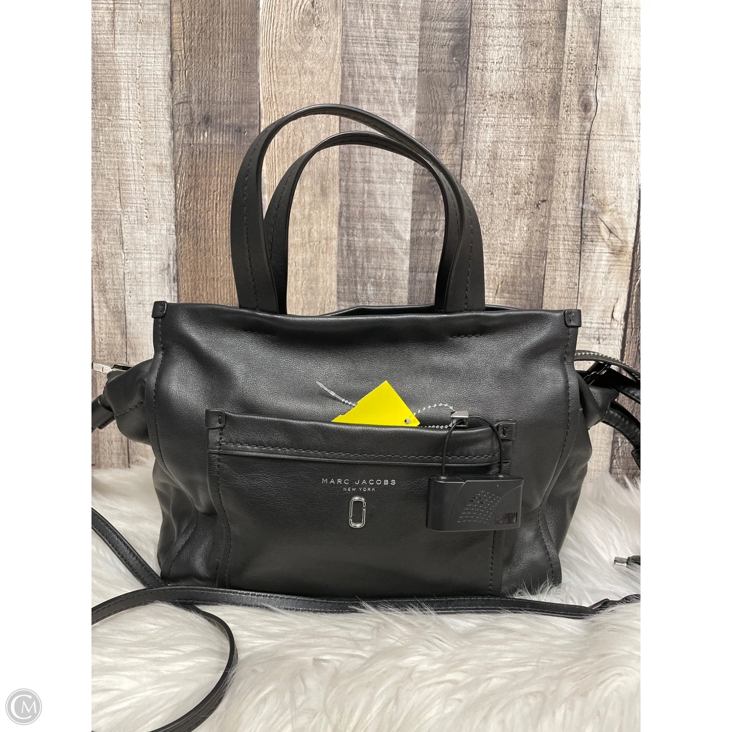 Handbag Luxury Designer By Marc Jacobs, Size: Medium