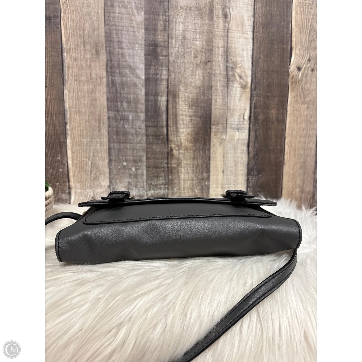Crossbody Designer By Kate Spade, Size: Small