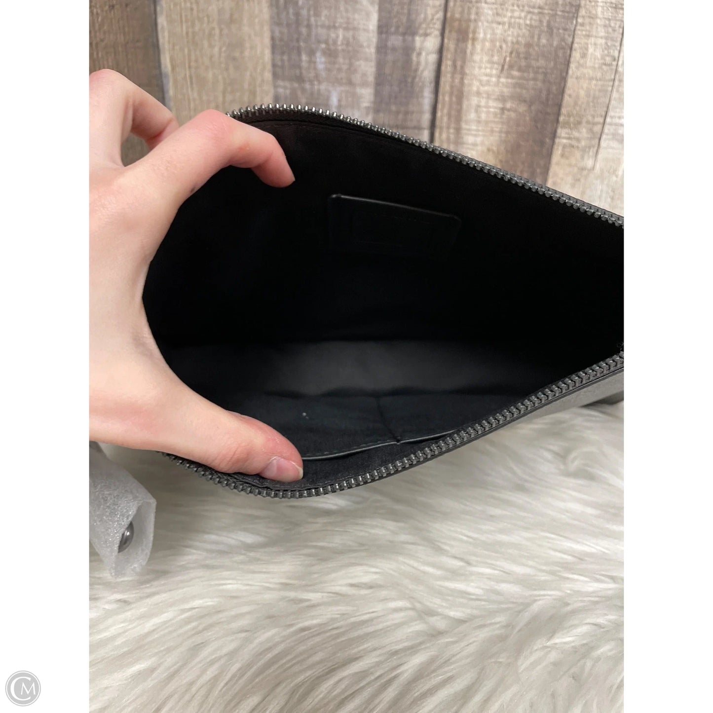 Wristlet Designer By Coach, Size: Large