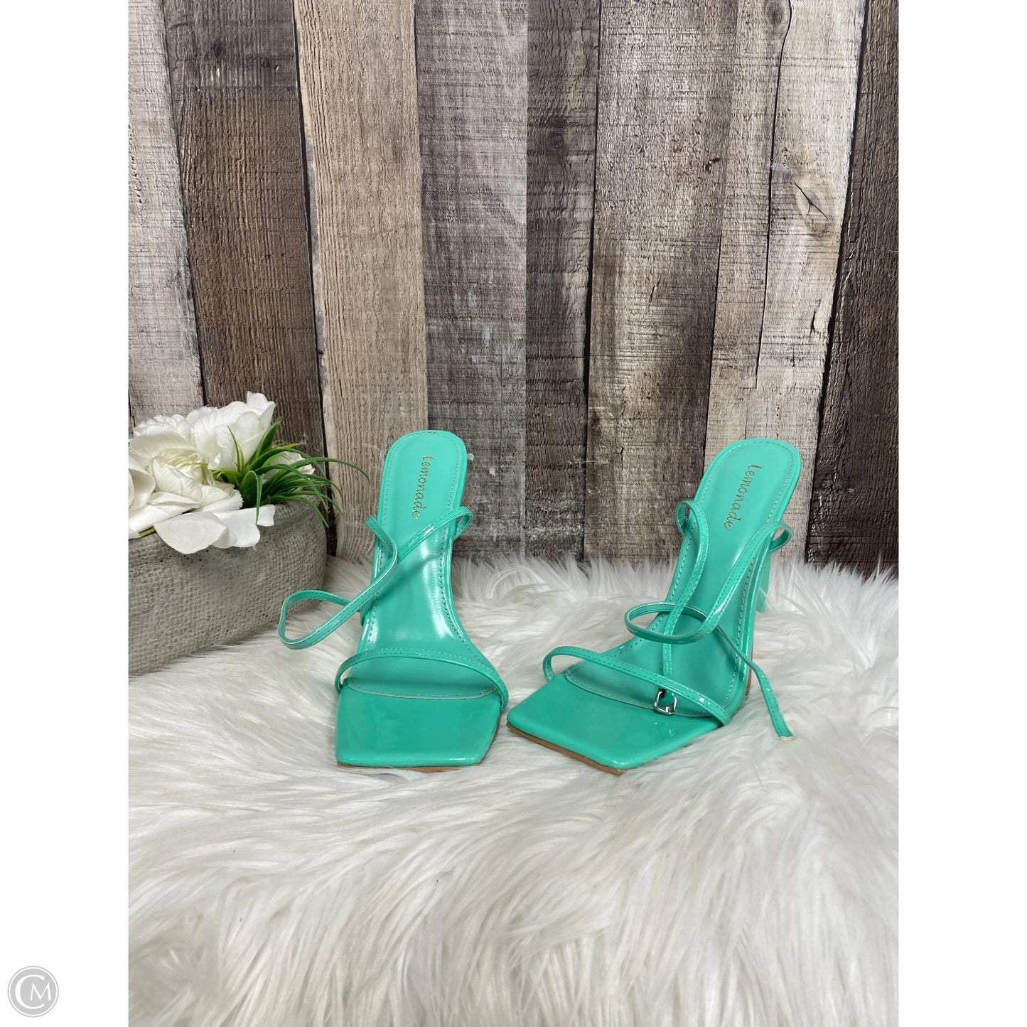 Shoes Heels Stiletto By Cmb In Green, Size: 9