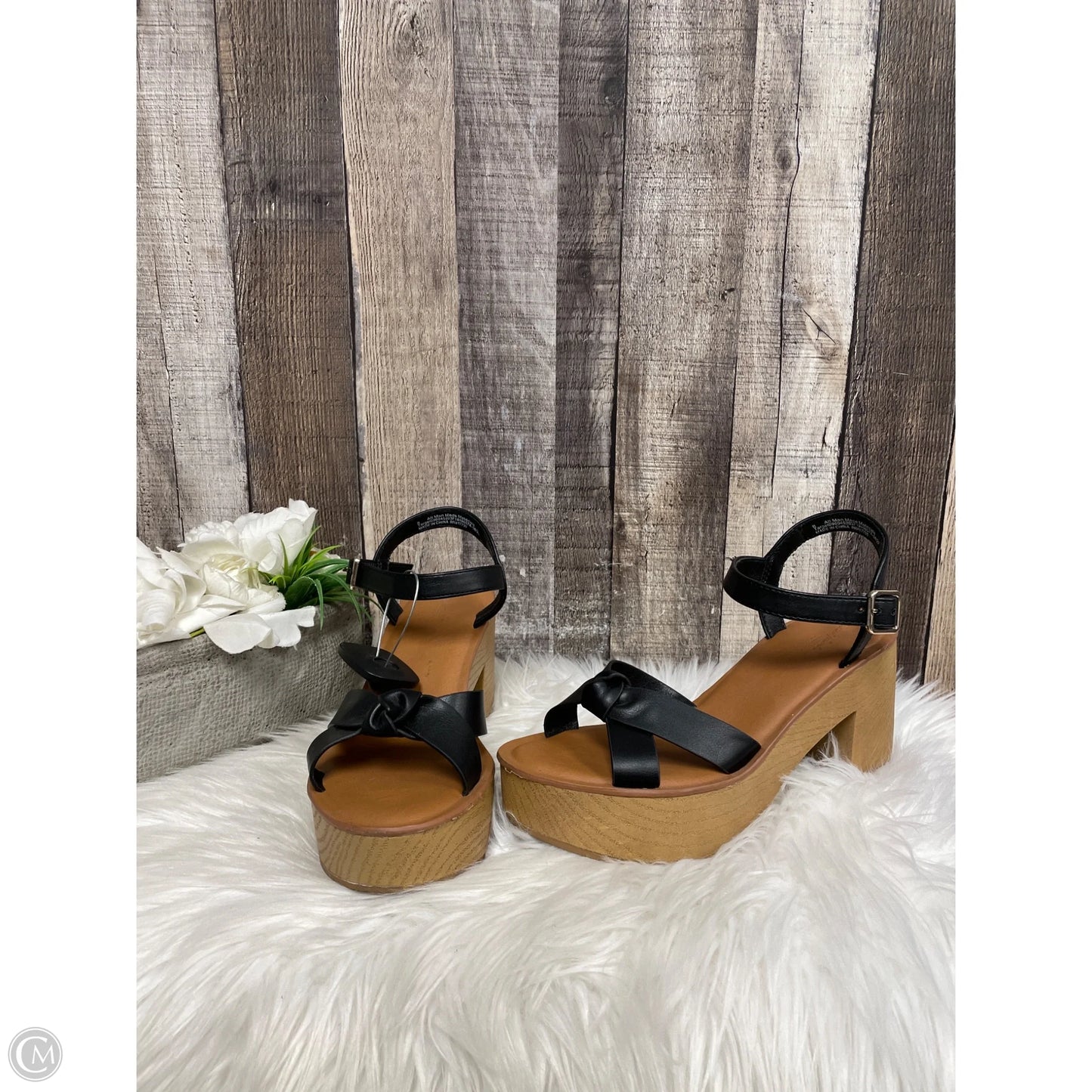Shoes Heels Block By Universal Thread In Black & Brown, Size: 8