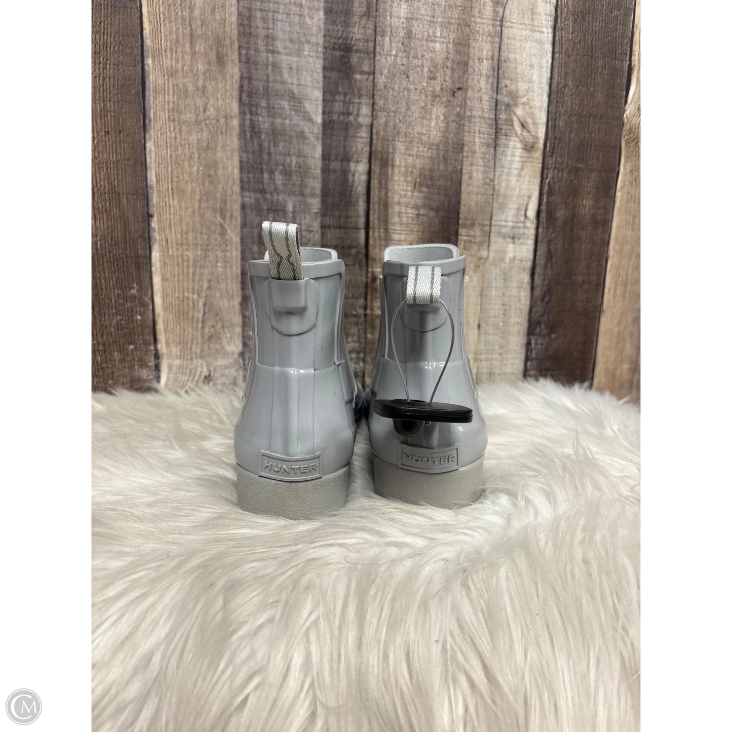 Boots Ankle Flats By Hunter In Grey, Size: 6
