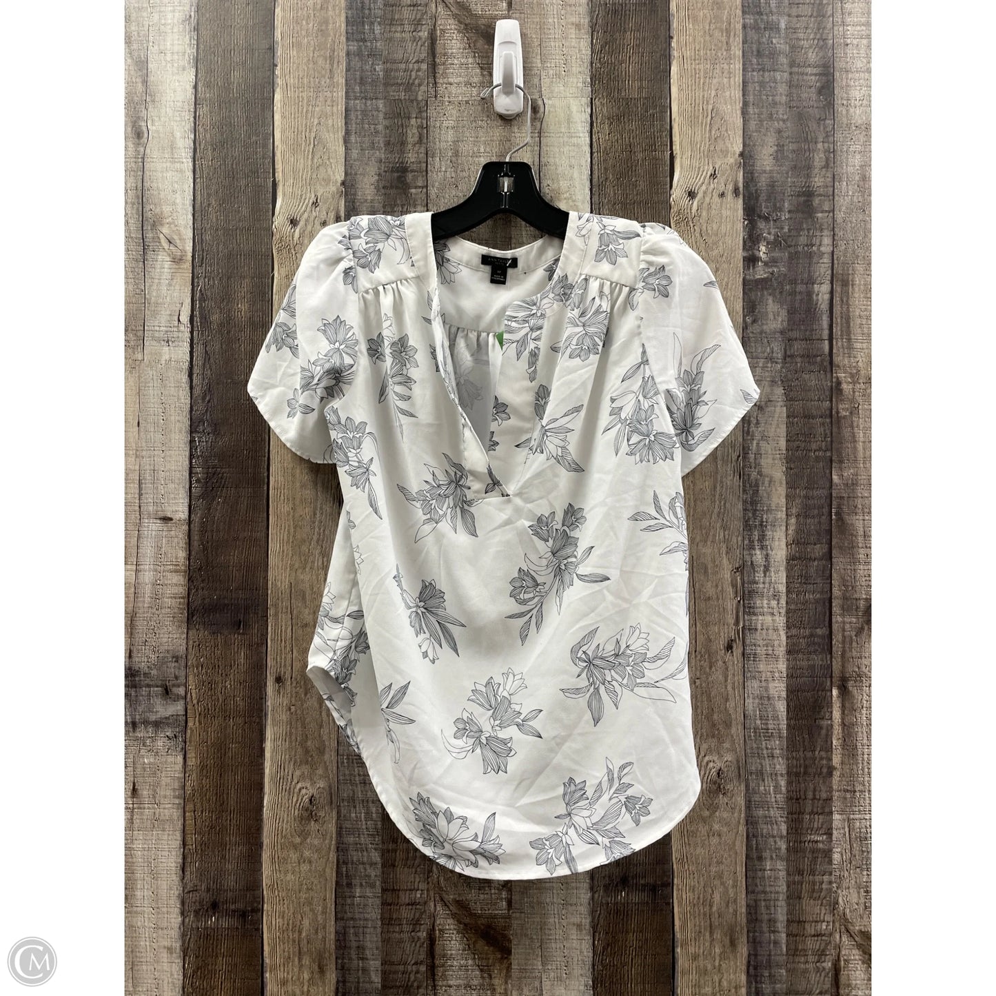 Top Sleeveless By Ann Taylor In White, Size: Mp