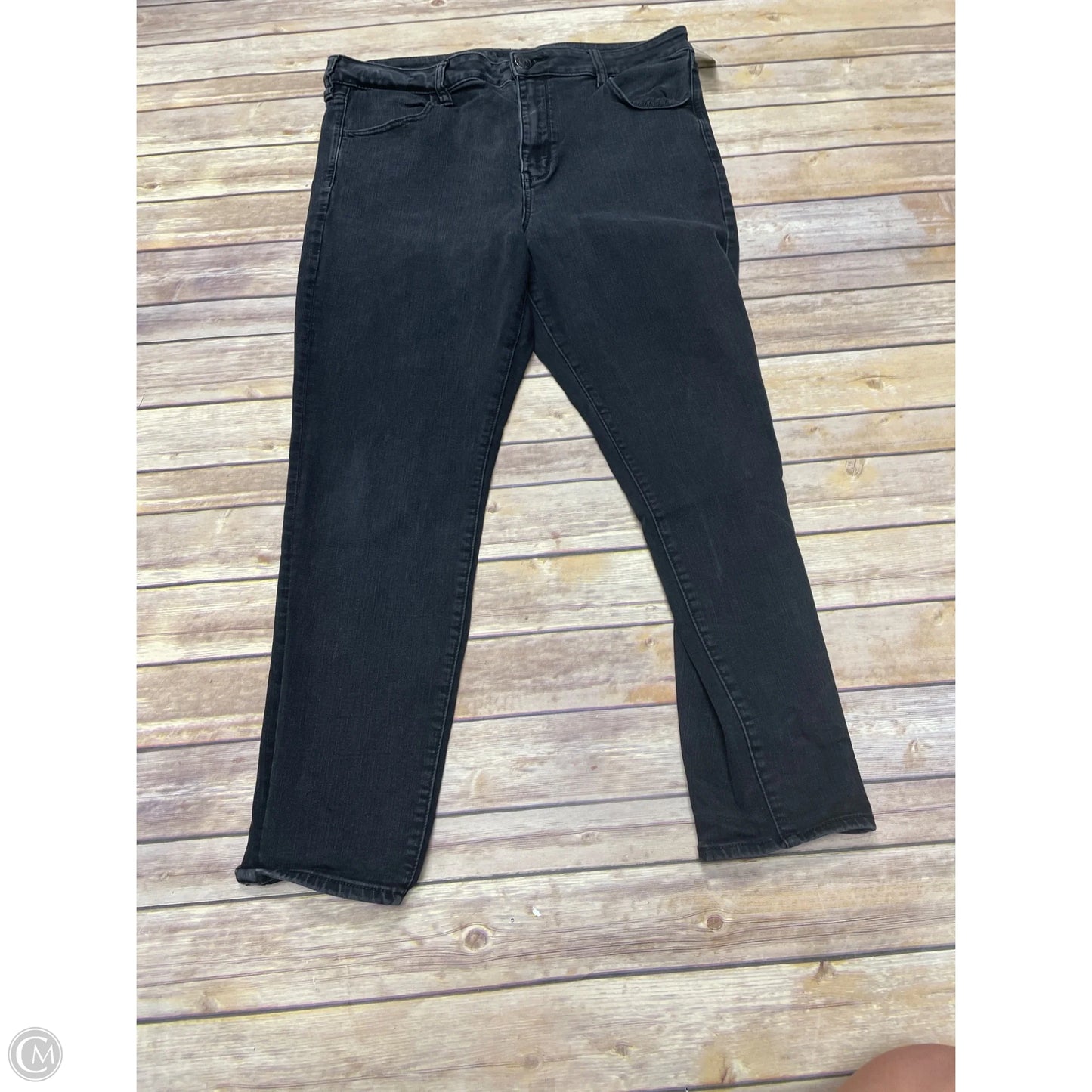 Jeans Straight By American Eagle In Black Denim, Size: 18