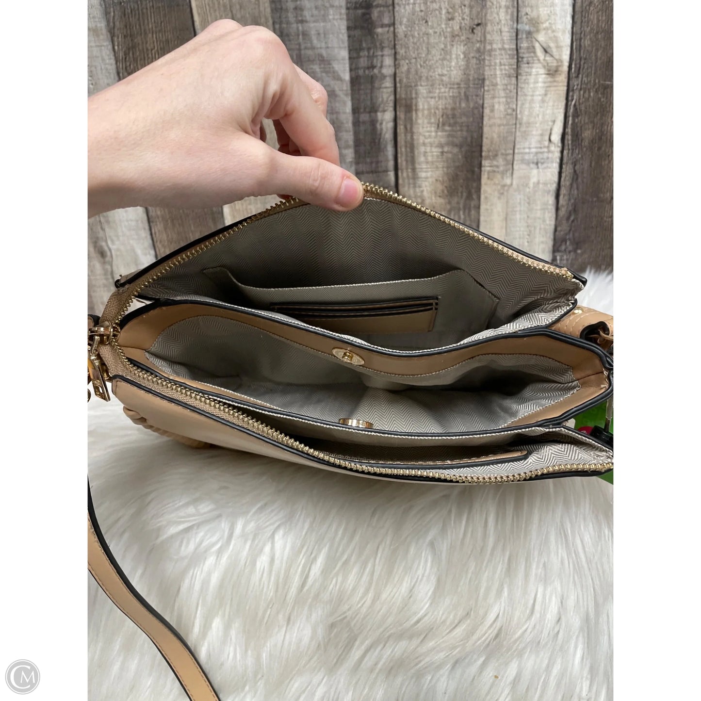 Crossbody By Jen & Co, Size: Medium