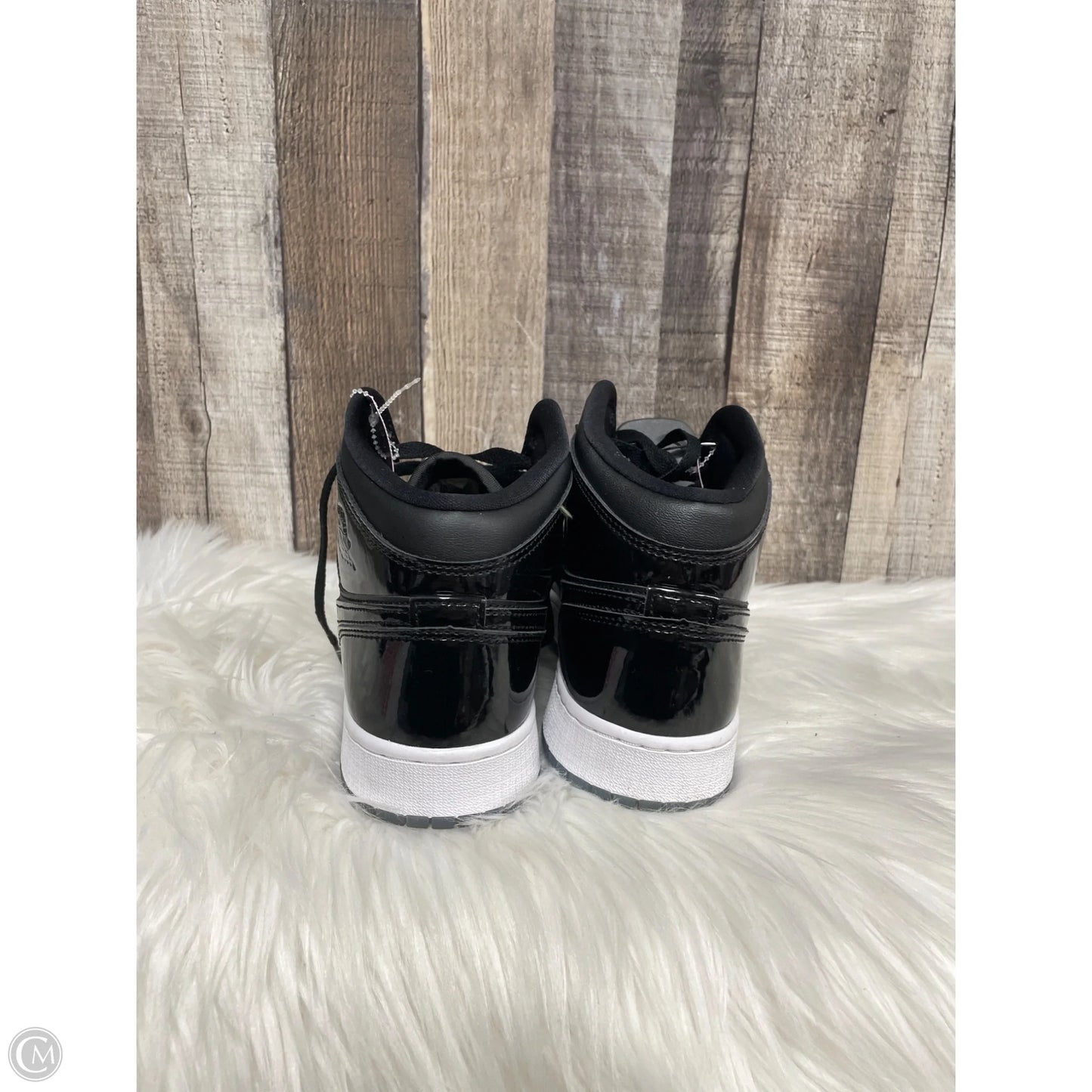 Shoes Luxury Designer By Jordan In Black, Size: 9